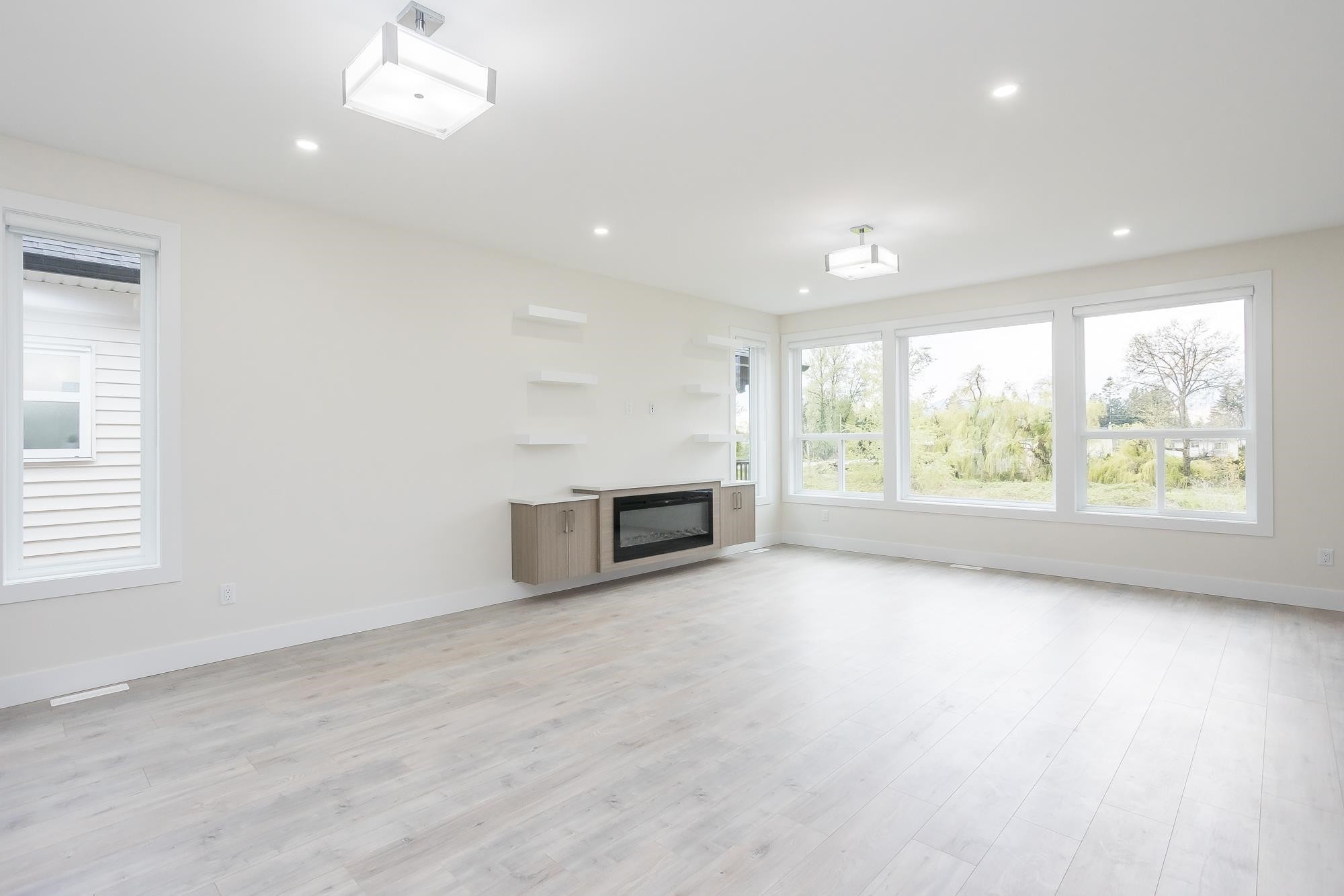 









9237


Sitka

Place,
Chilliwack,




BC
V2P 8B6

