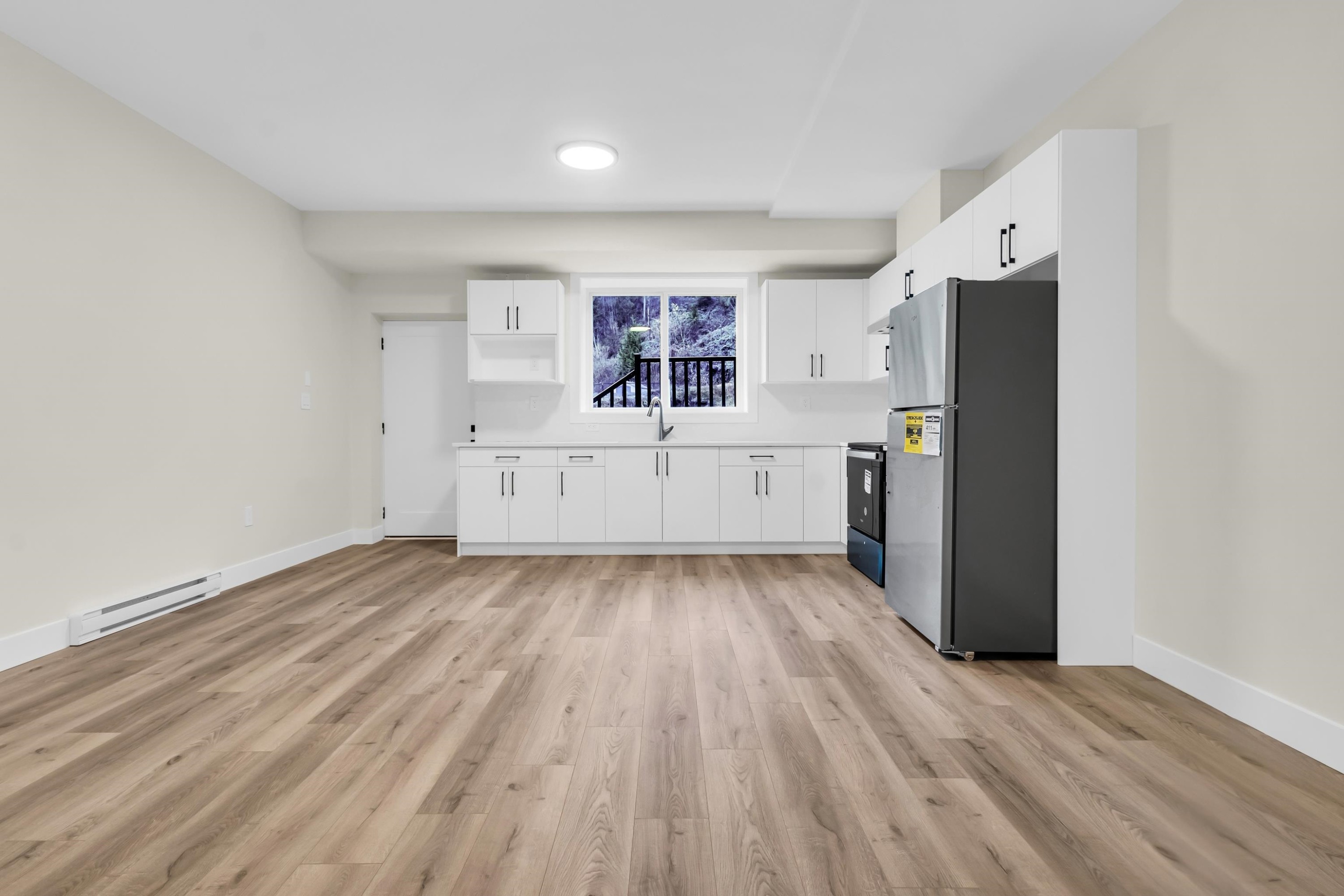 









8468


Lily

Place,
Chilliwack,




BC
V4Z 0E5

