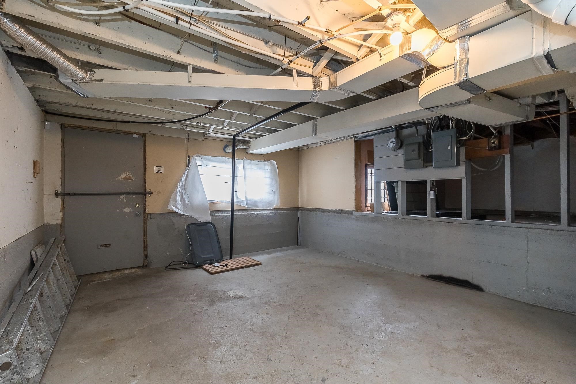 









46085


First

Avenue,
Chilliwack,




BC
V2P 1W2

