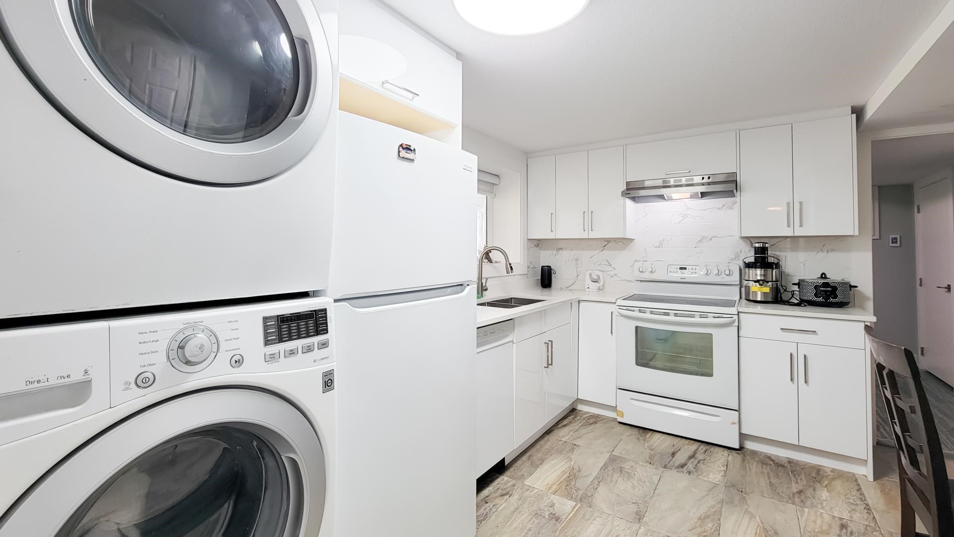 









45408


Spartan

Crescent,
Chilliwack,




BC
V2P 6V2

