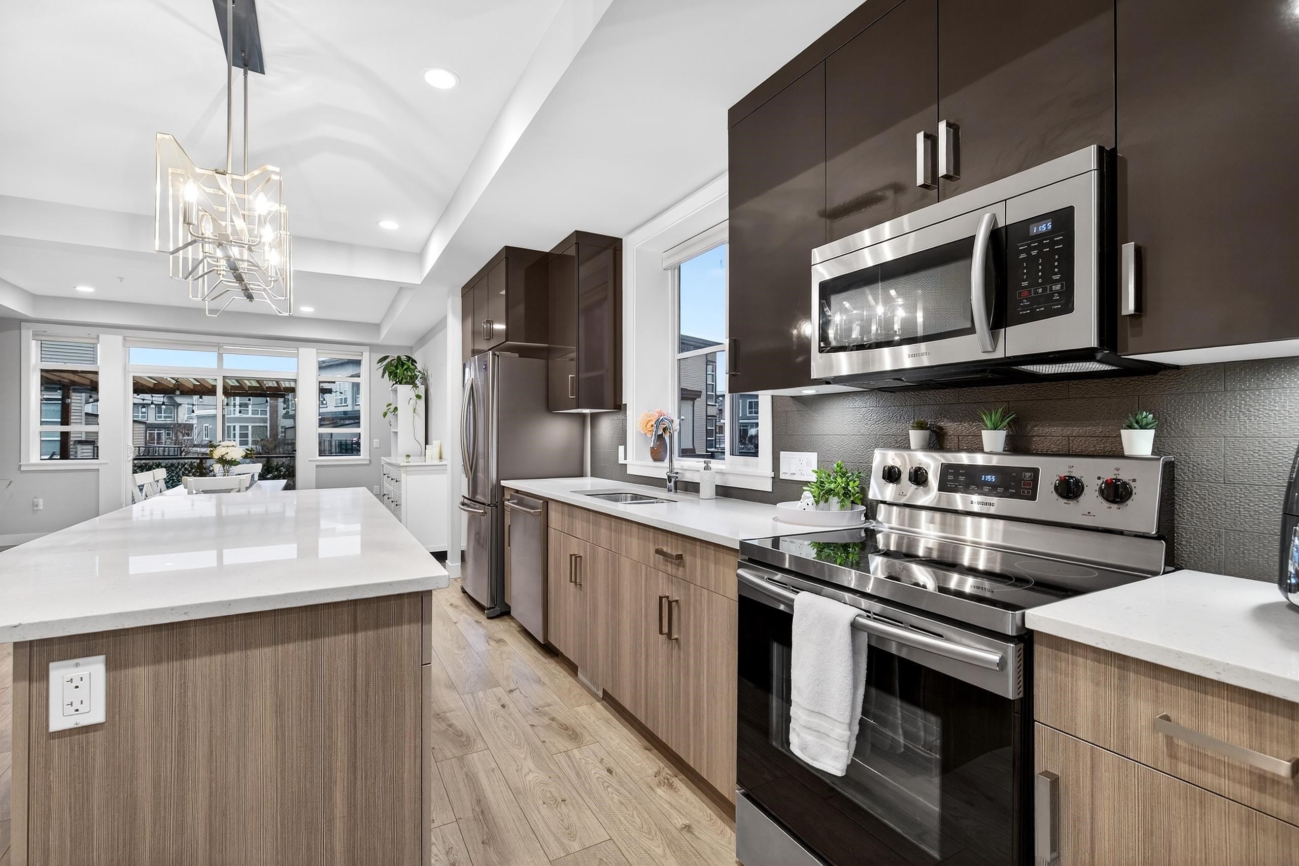 









8413


Midtown

Way, 51,
Chilliwack,




BC
V2P 0G7

