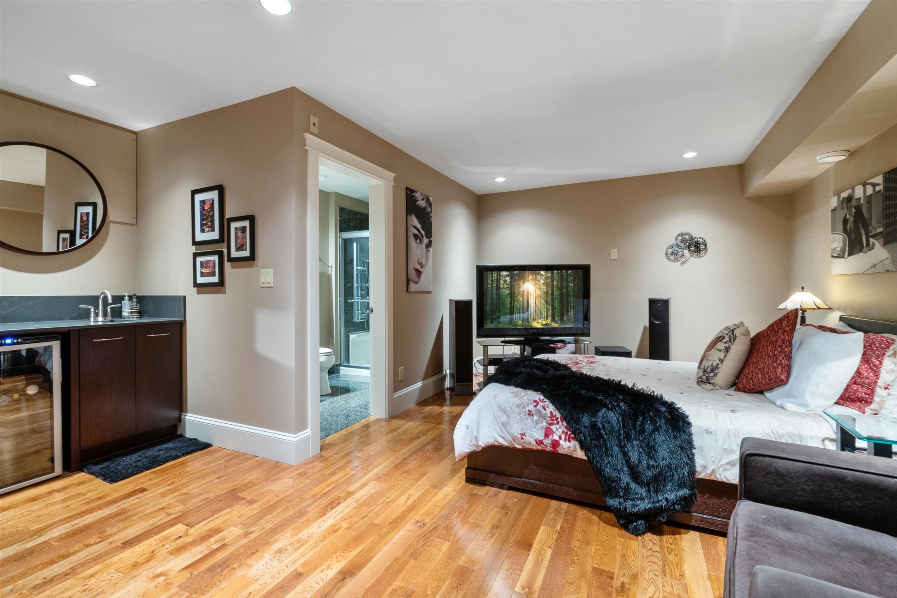 









51075


Falls

Court, 152,
Chilliwack,




BC
V4Z 1K7

