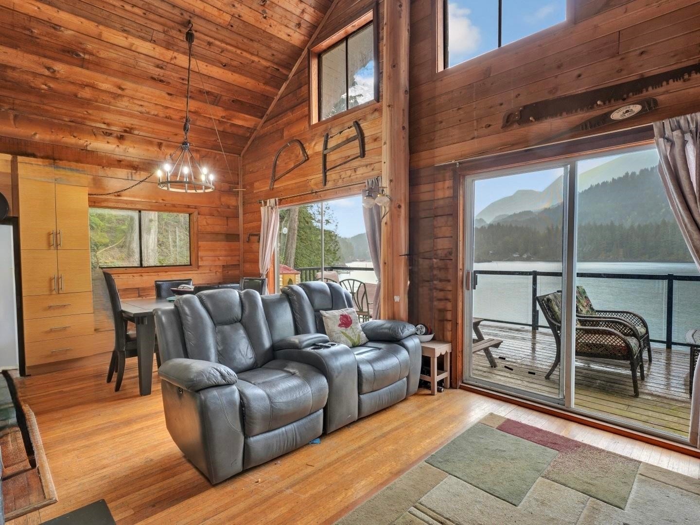 









DL 492


Cascade

Bay, BLK A,
Harrison Hot Springs,







BC
V0M 1K0

