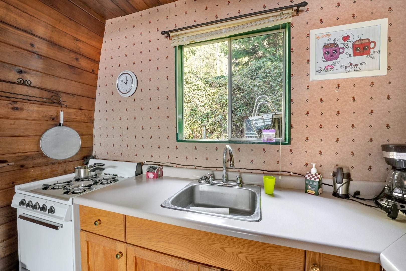 









DL 219


Cascade

Bay,
Harrison Hot Springs,







BC
V0M 1K0

