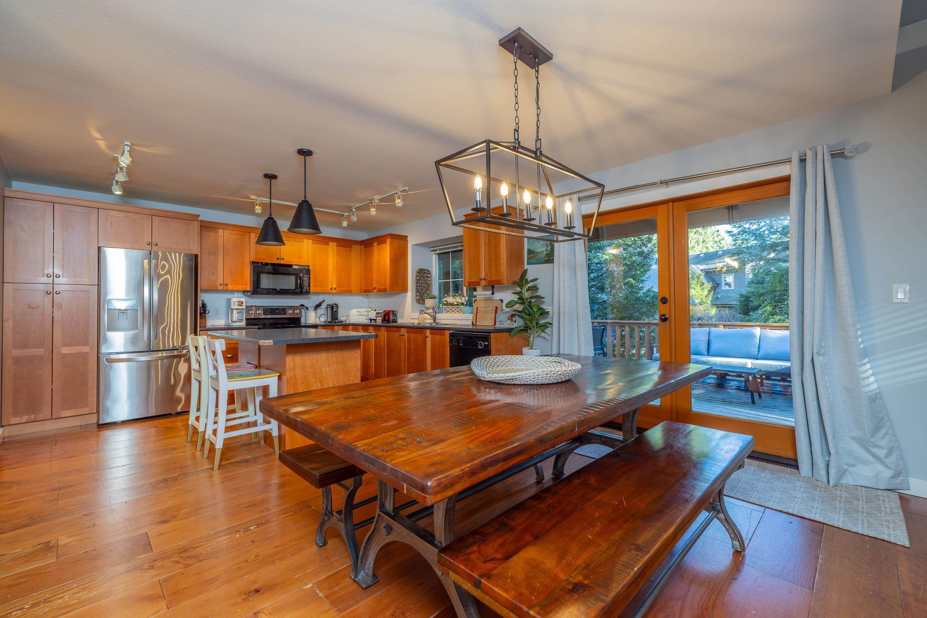 









1818


Tree House

Trail,
Lindell Beach,




BC
V2R 0E1

