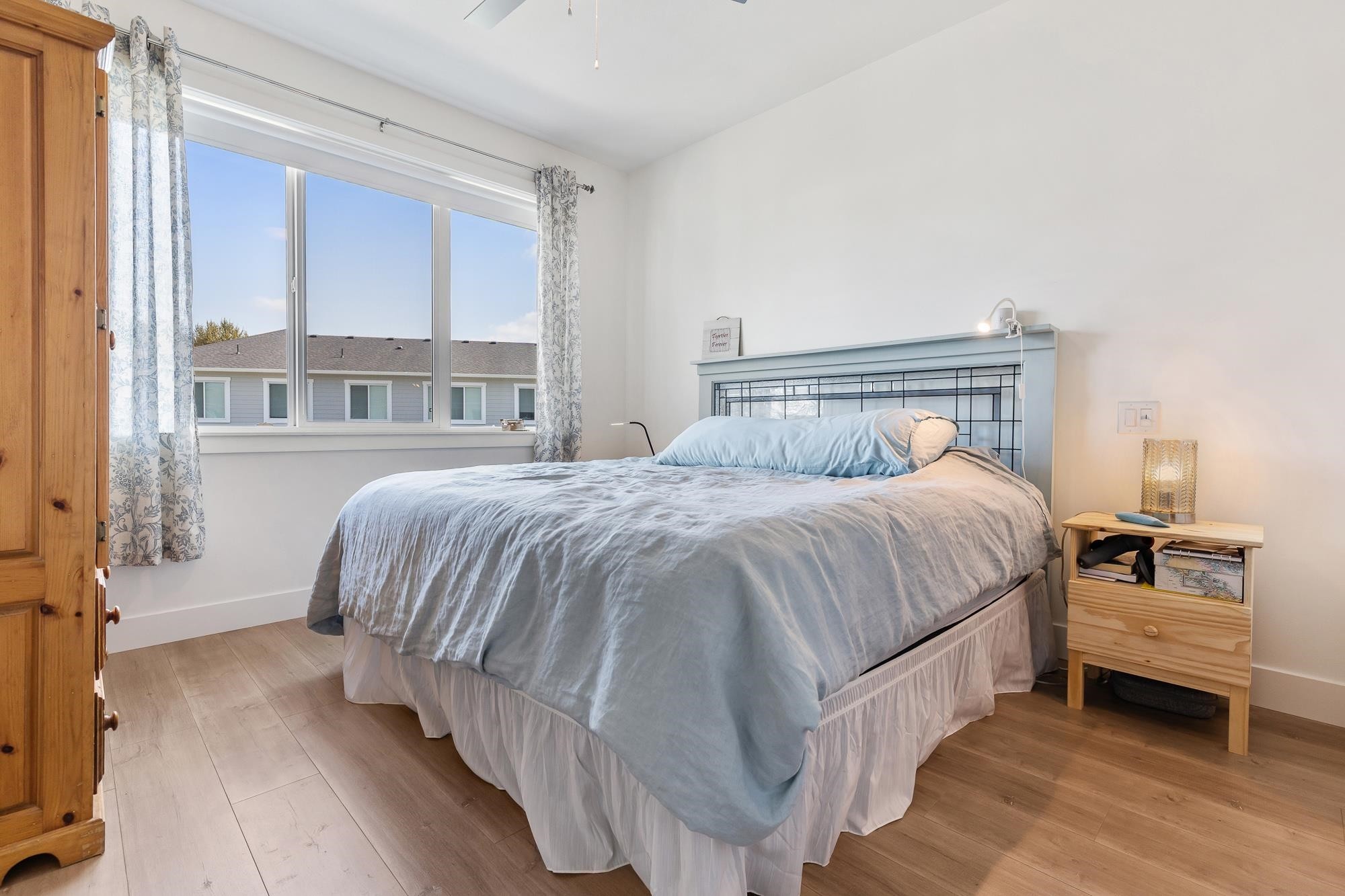 









8200


Foxfern

Road, 8,
Chilliwack,




BC
V2R 0R1

