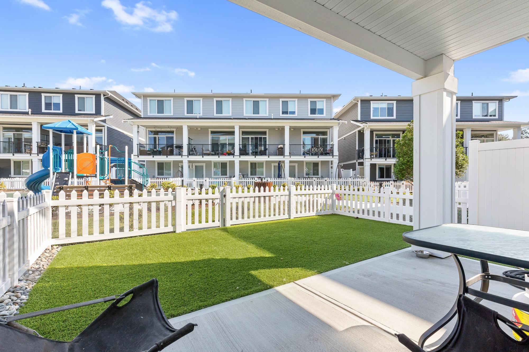 









8200


Foxfern

Road, 8,
Chilliwack,




BC
V2R 0R1

