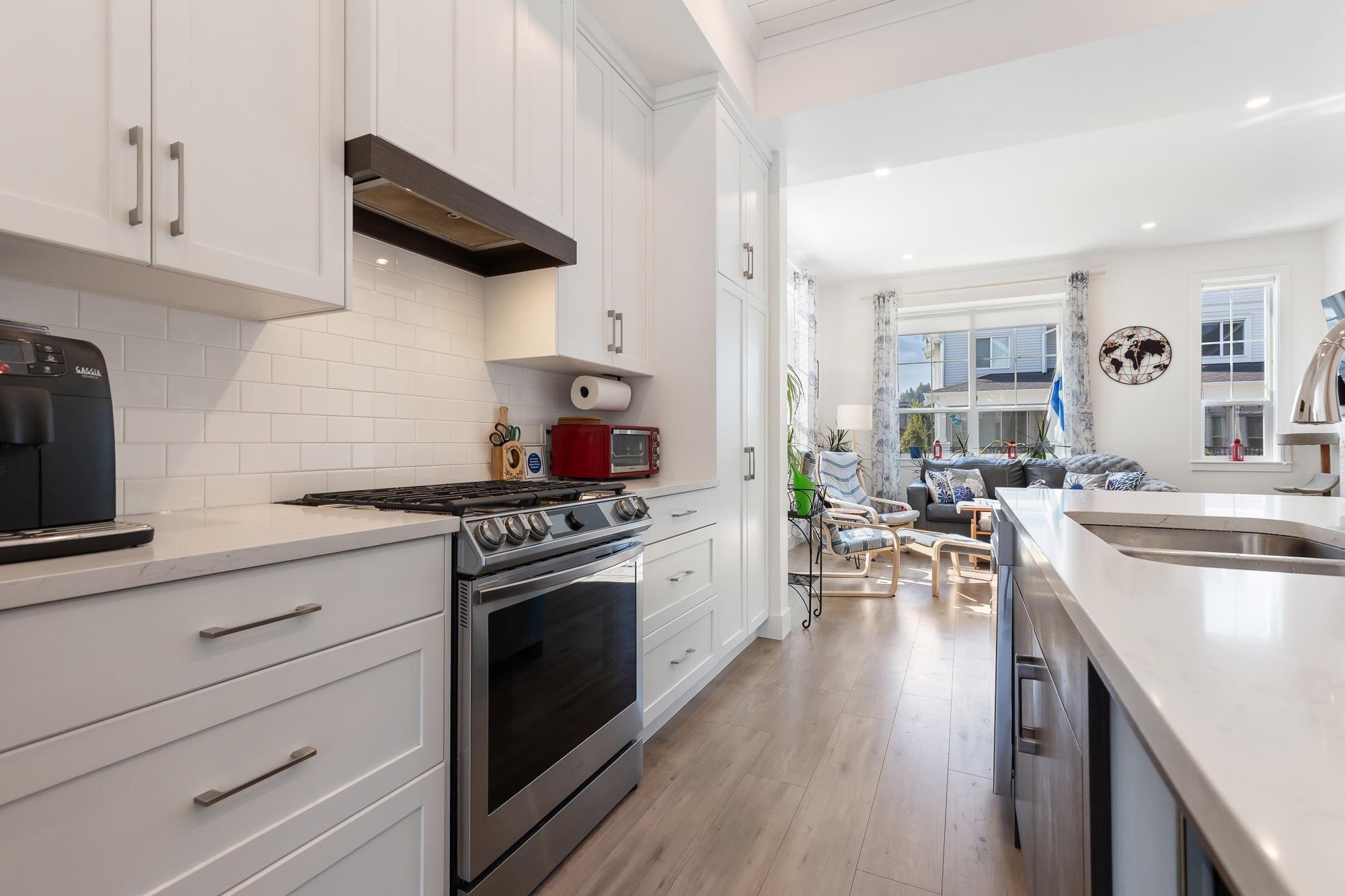 









8200


Foxfern

Road, 8,
Chilliwack,




BC
V2R 0R1

