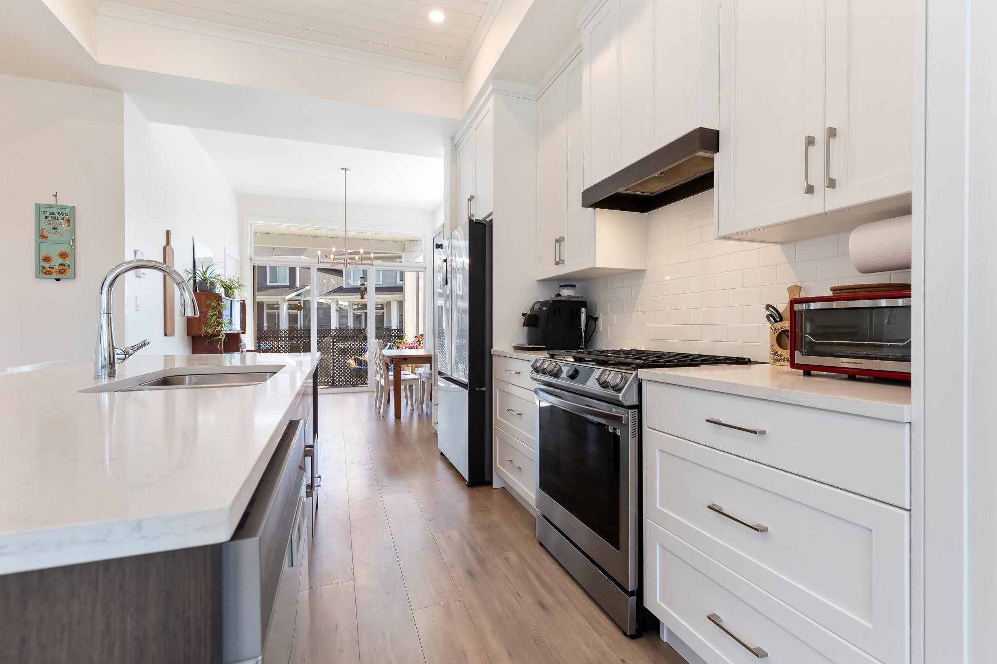 









8200


Foxfern

Road, 8,
Chilliwack,




BC
V2R 0R1

