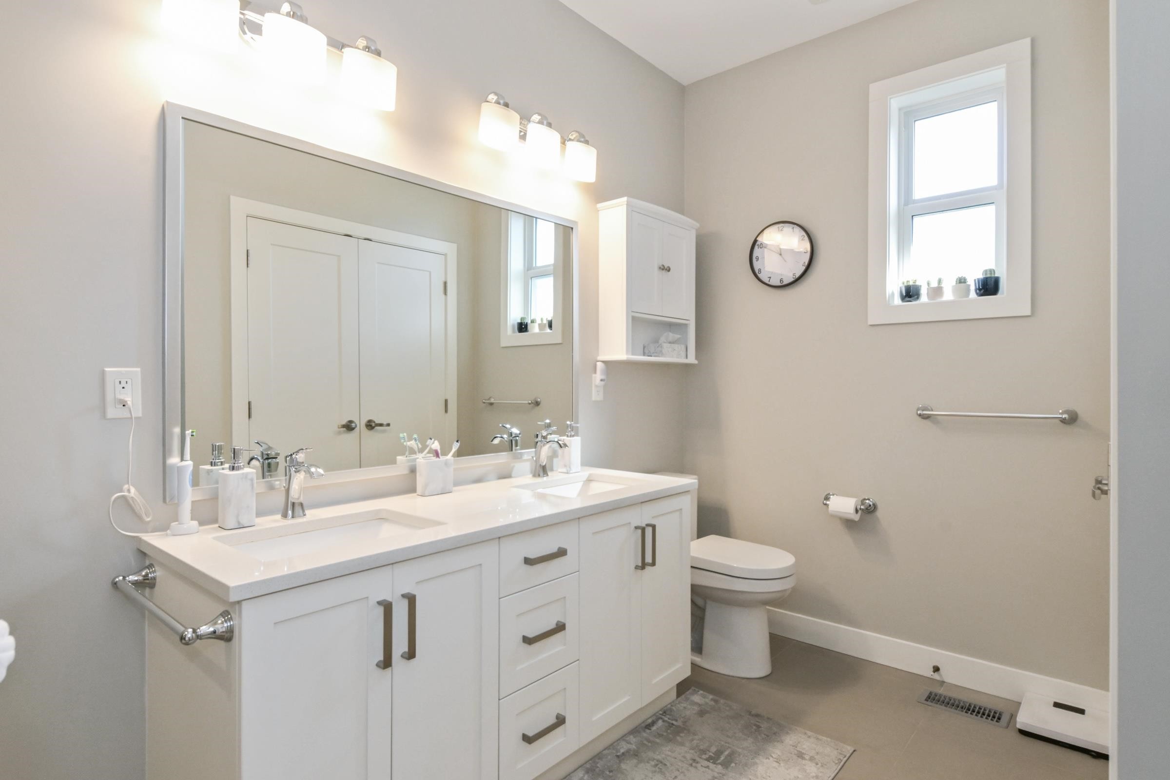 









46110


Thomas

Road, 64,
Chilliwack,




BC
V2R 2R4

