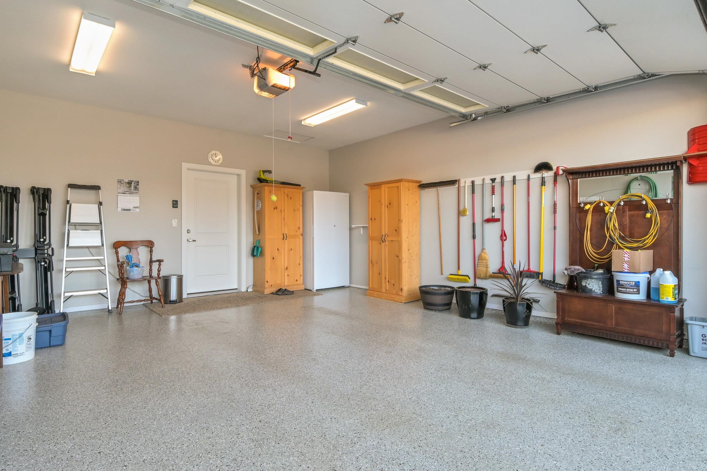 









46110


Thomas

Road, 64,
Chilliwack,




BC
V2R 2R4

