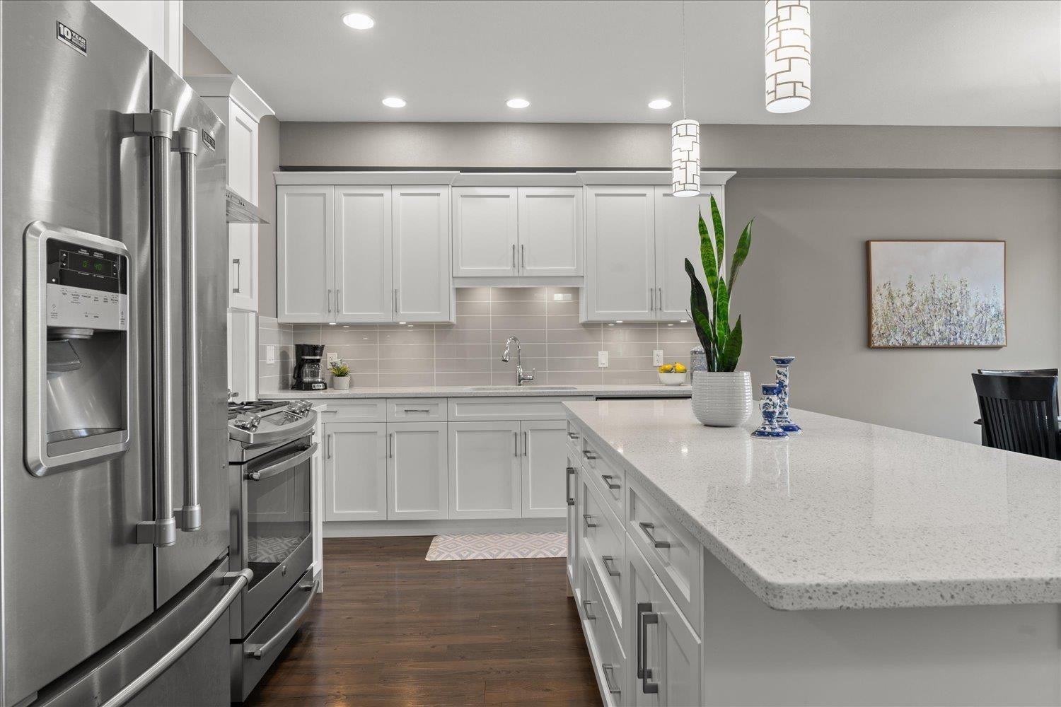 









7569


Dickinson

Place,
Chilliwack,




BC
V4Z 1J6

