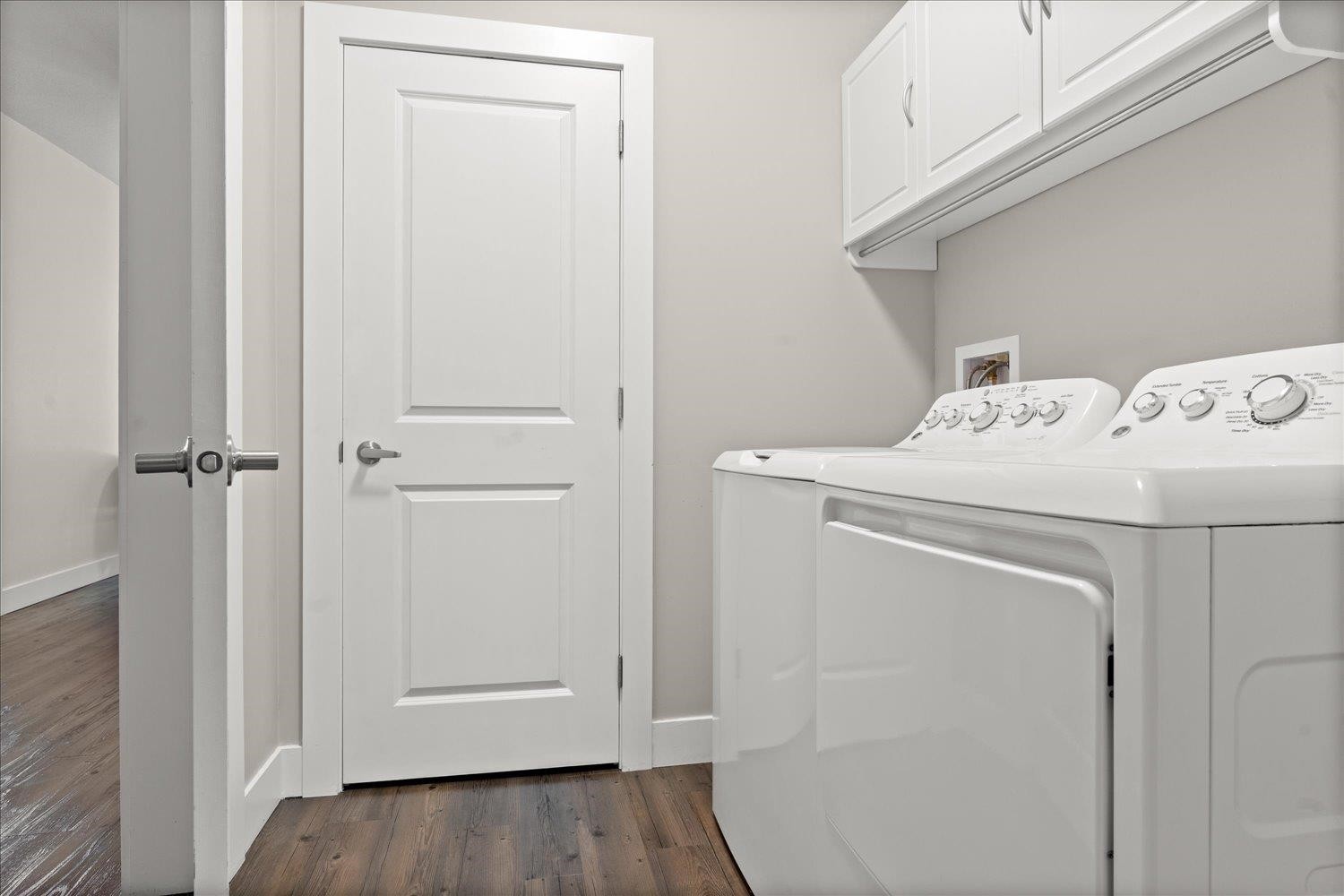 









7569


Dickinson

Place,
Chilliwack,




BC
V4Z 1J6

