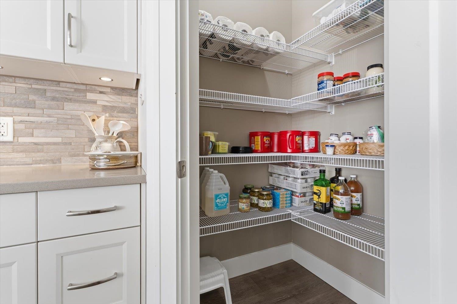 









6540


Dogwood

Drive, 119,
Chilliwack,




BC
V2R 0W7

