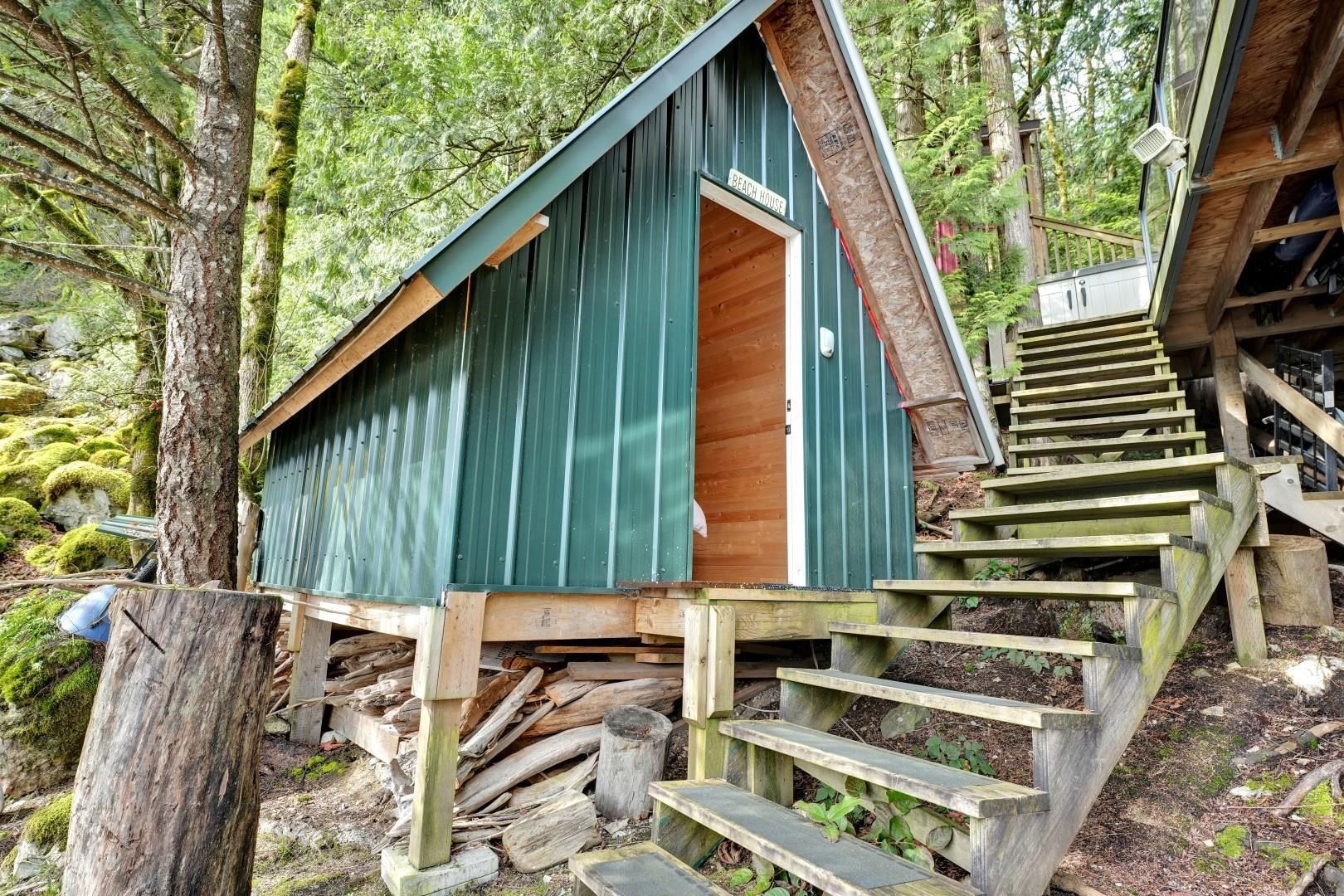 









322


Echo

Island,
Harrison Hot Springs,







BC
V0M 1K0

