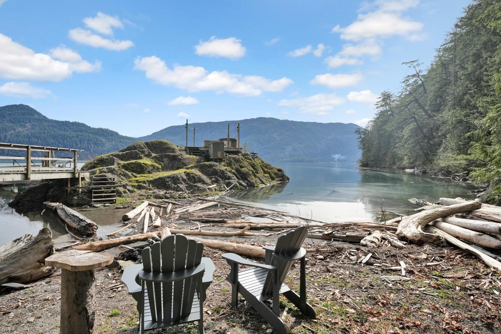 









322


Echo

Island,
Harrison Hot Springs,







BC
V0M 1K0

