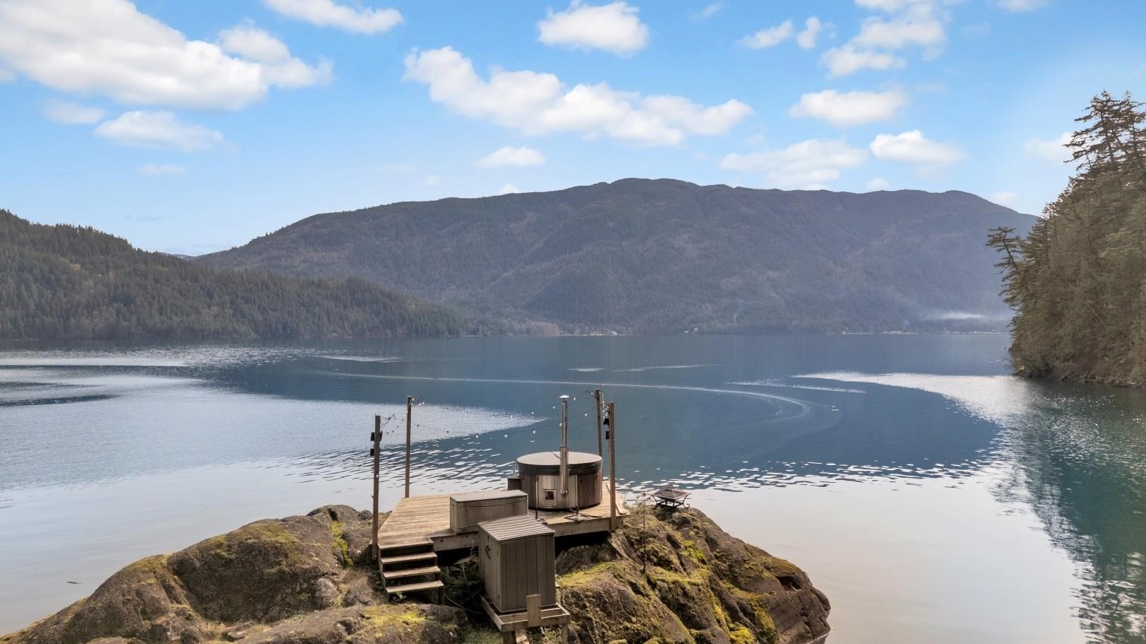 









322


Echo

Island,
Harrison Hot Springs,







BC
V0M 1K0

