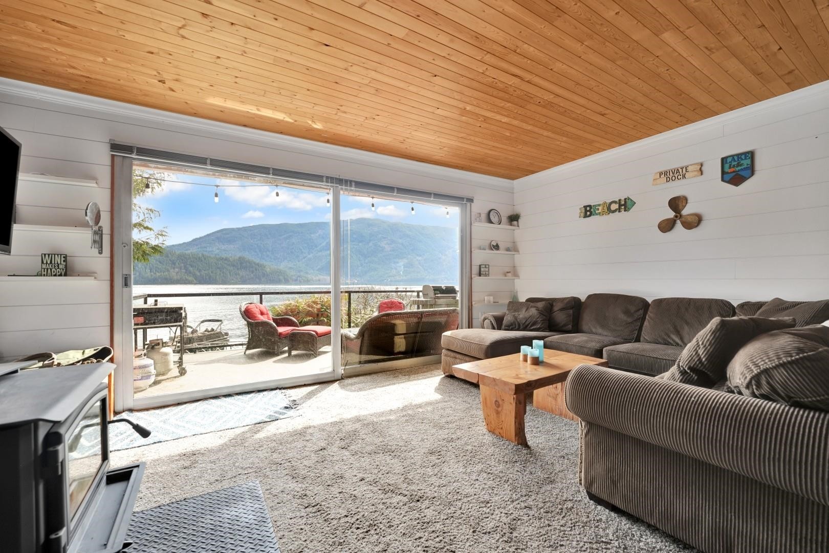 









322


Echo

Island,
Harrison Hot Springs,







BC
V0M 1K0

