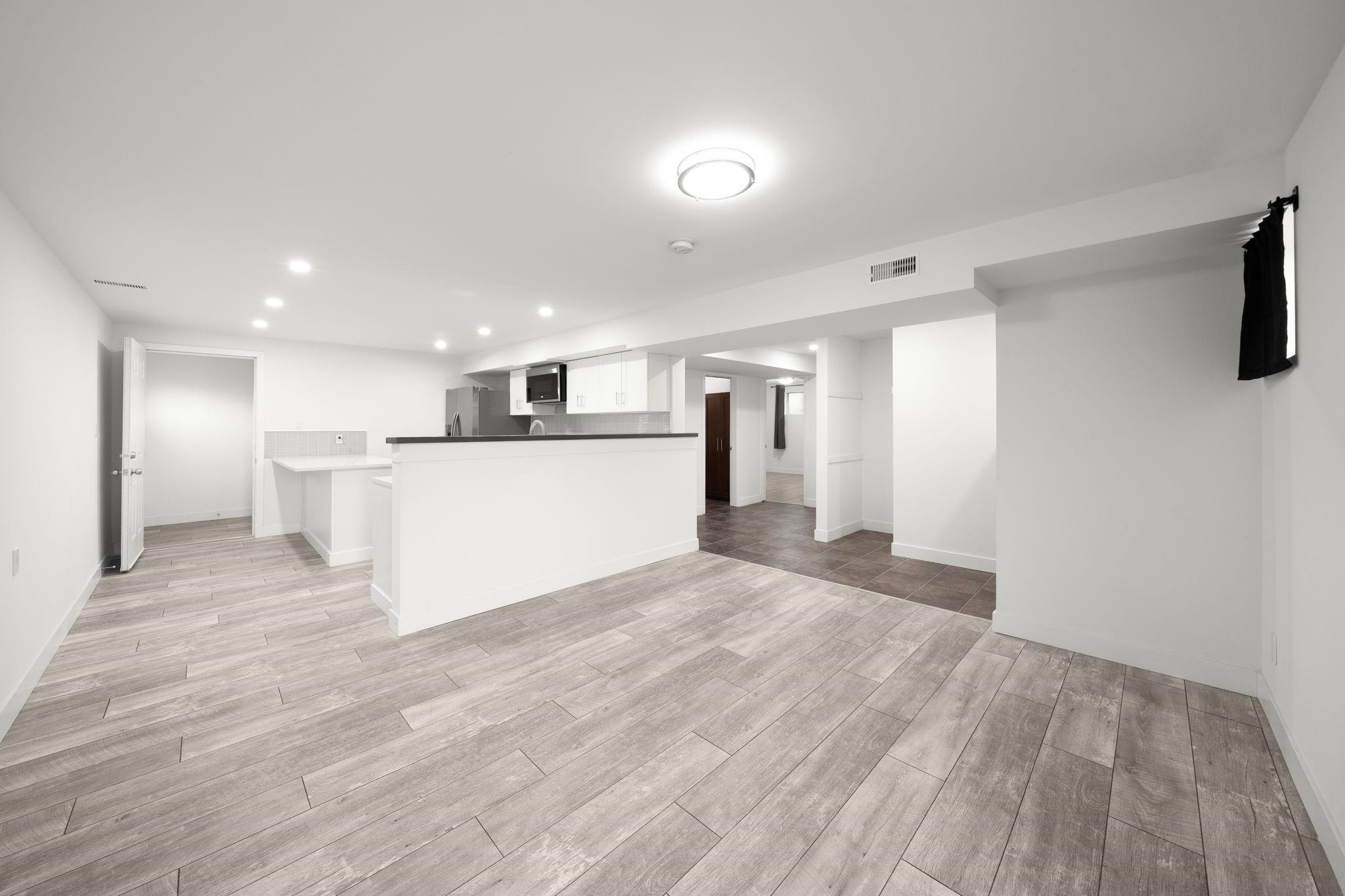 









650


Park

Street,
Hope,




BC
V0X 1L0

