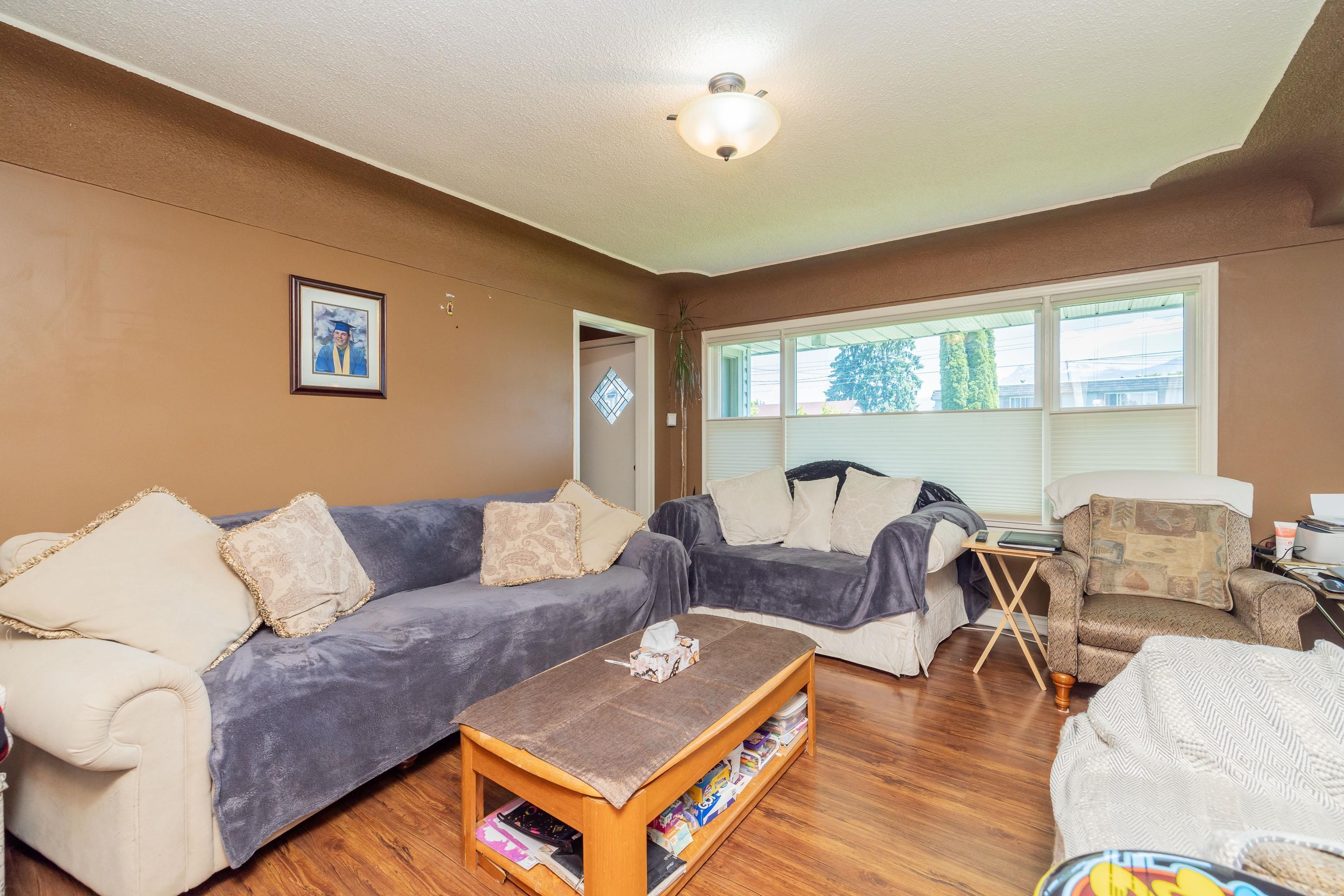 









9533


Broadway

Street,
Chilliwack,




BC
V2P 5T8

