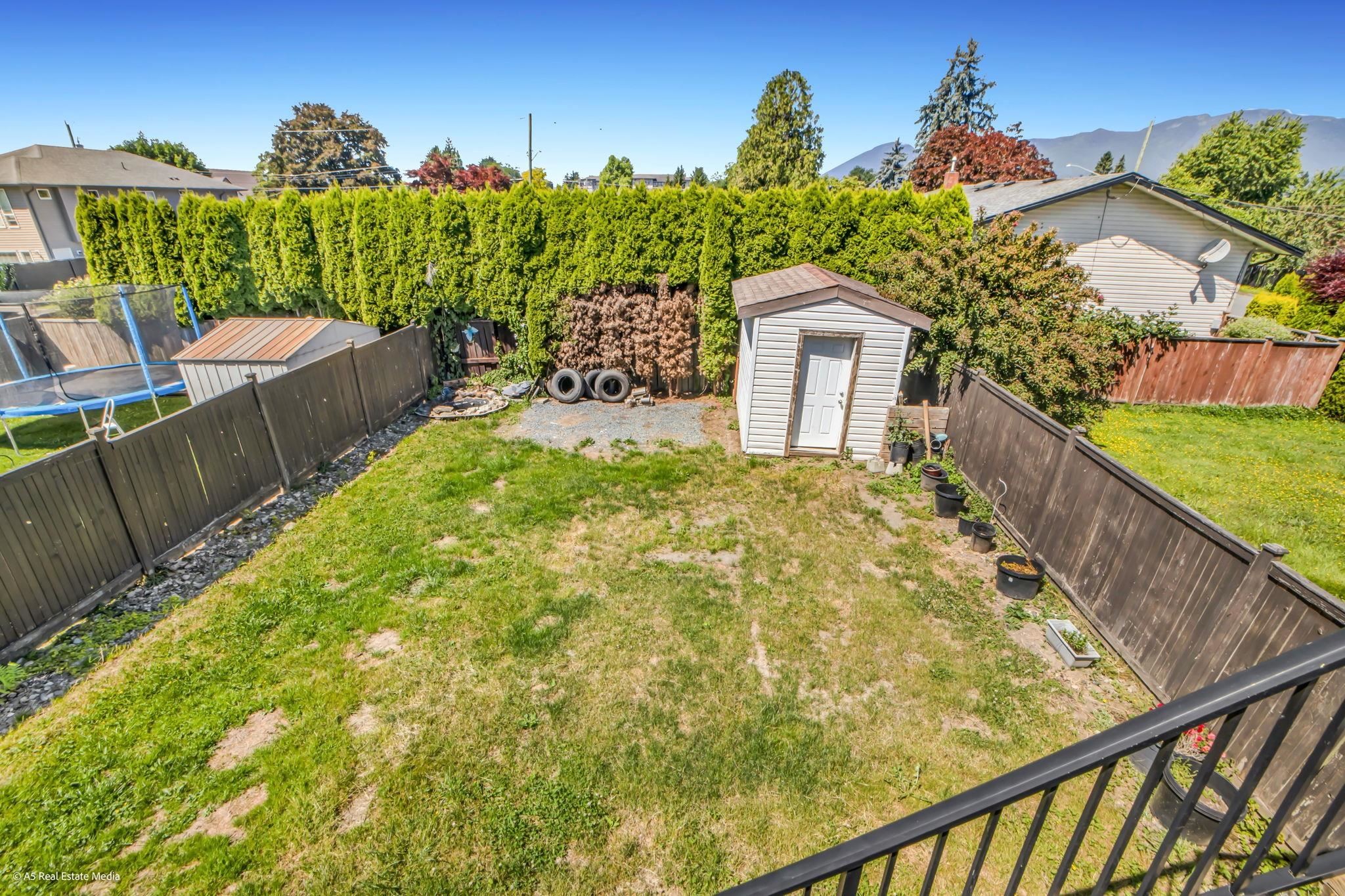 









9487


Coote

Street,
Chilliwack,




BC
V2P 6B7

