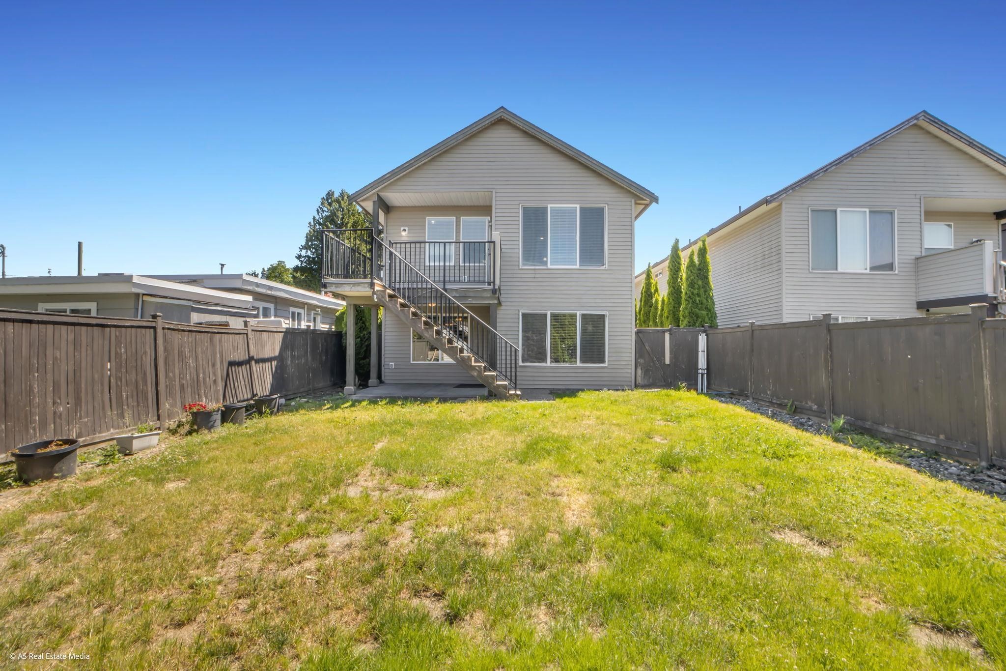 









9487


Coote

Street,
Chilliwack,




BC
V2P 6B7

