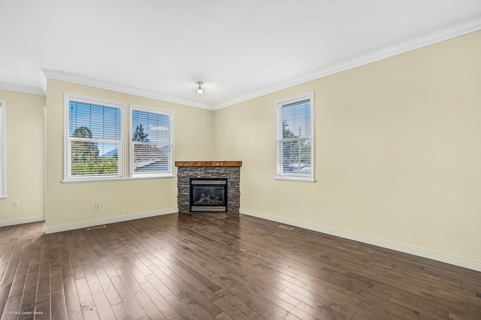 









9487


Coote

Street,
Chilliwack,




BC
V2P 6B7


