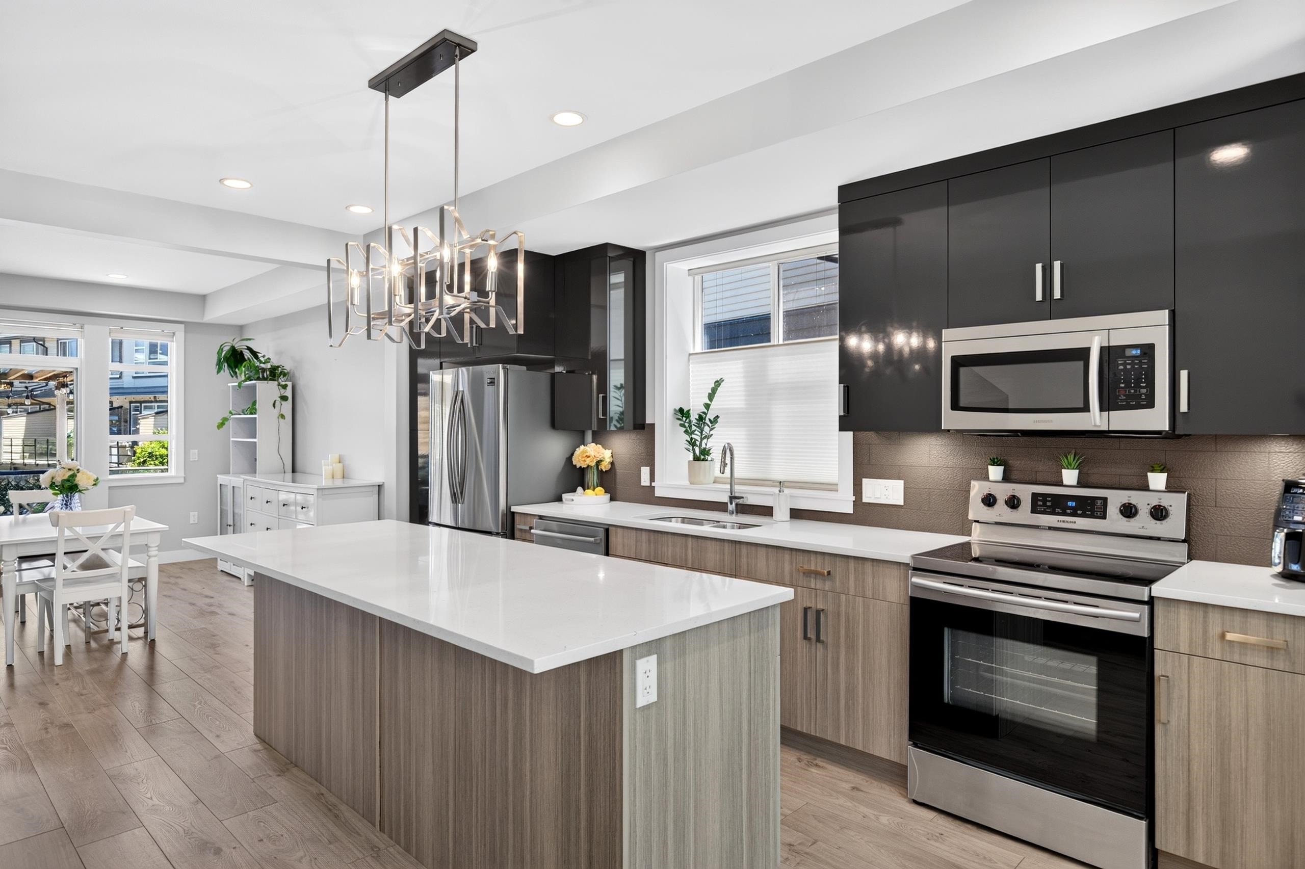 









8413


Midtown

Way, 51,
Chilliwack,




BC
V2P 0G7

