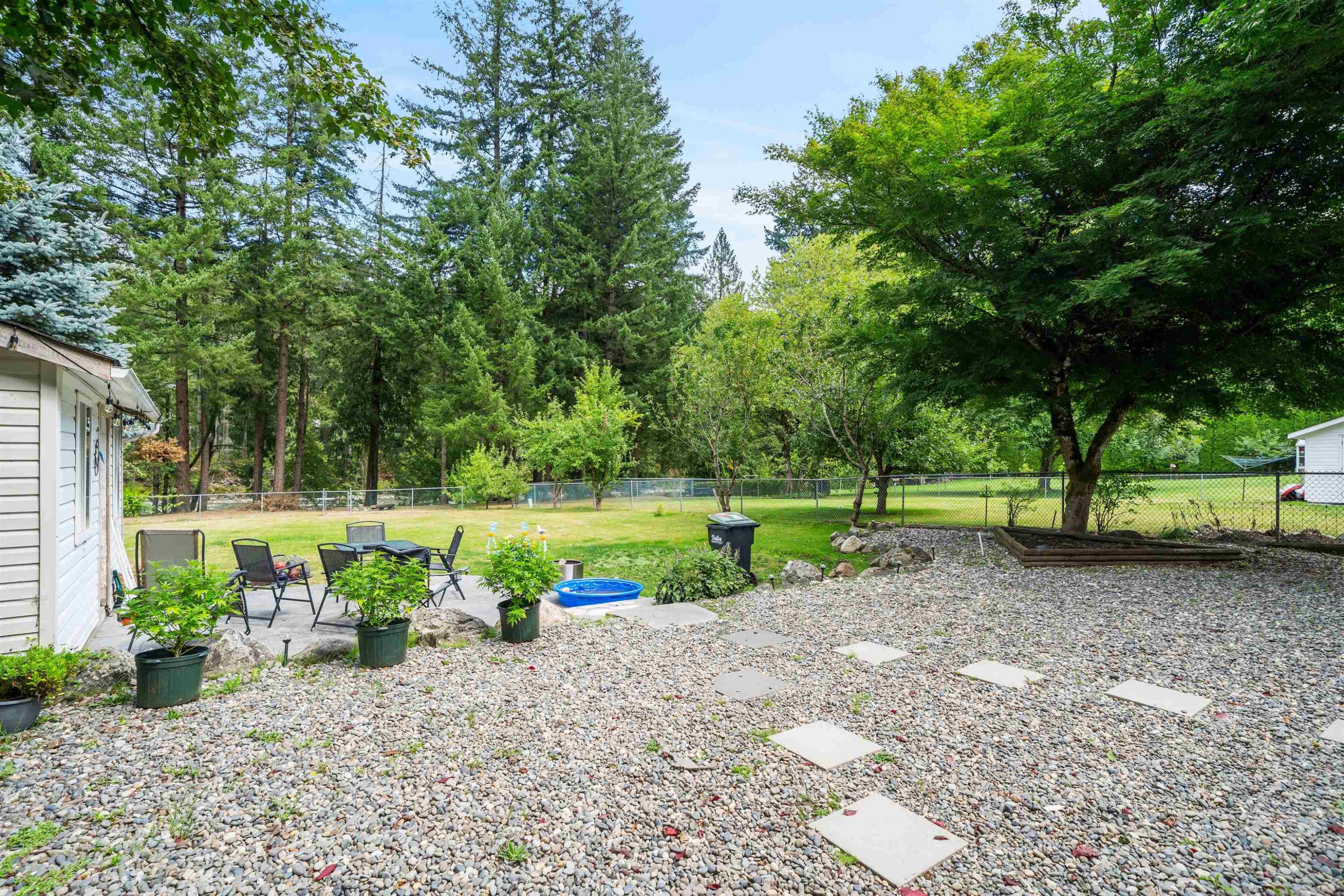 









275


Forrest

Crescent,
Hope,




BC
V0X 1L4

