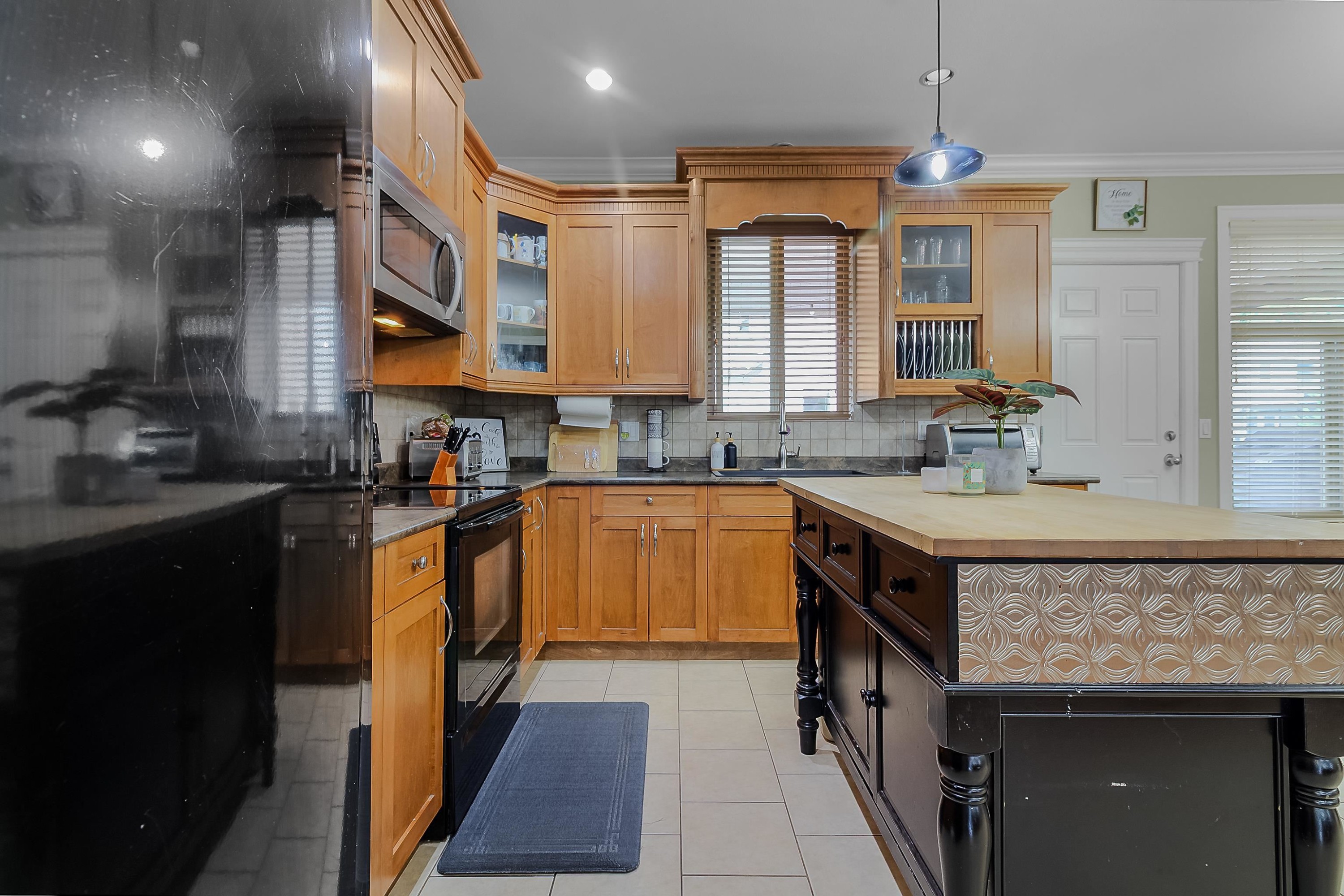 









46225


Kermode

Crescent,
Chilliwack,




BC
V2R 0C7

