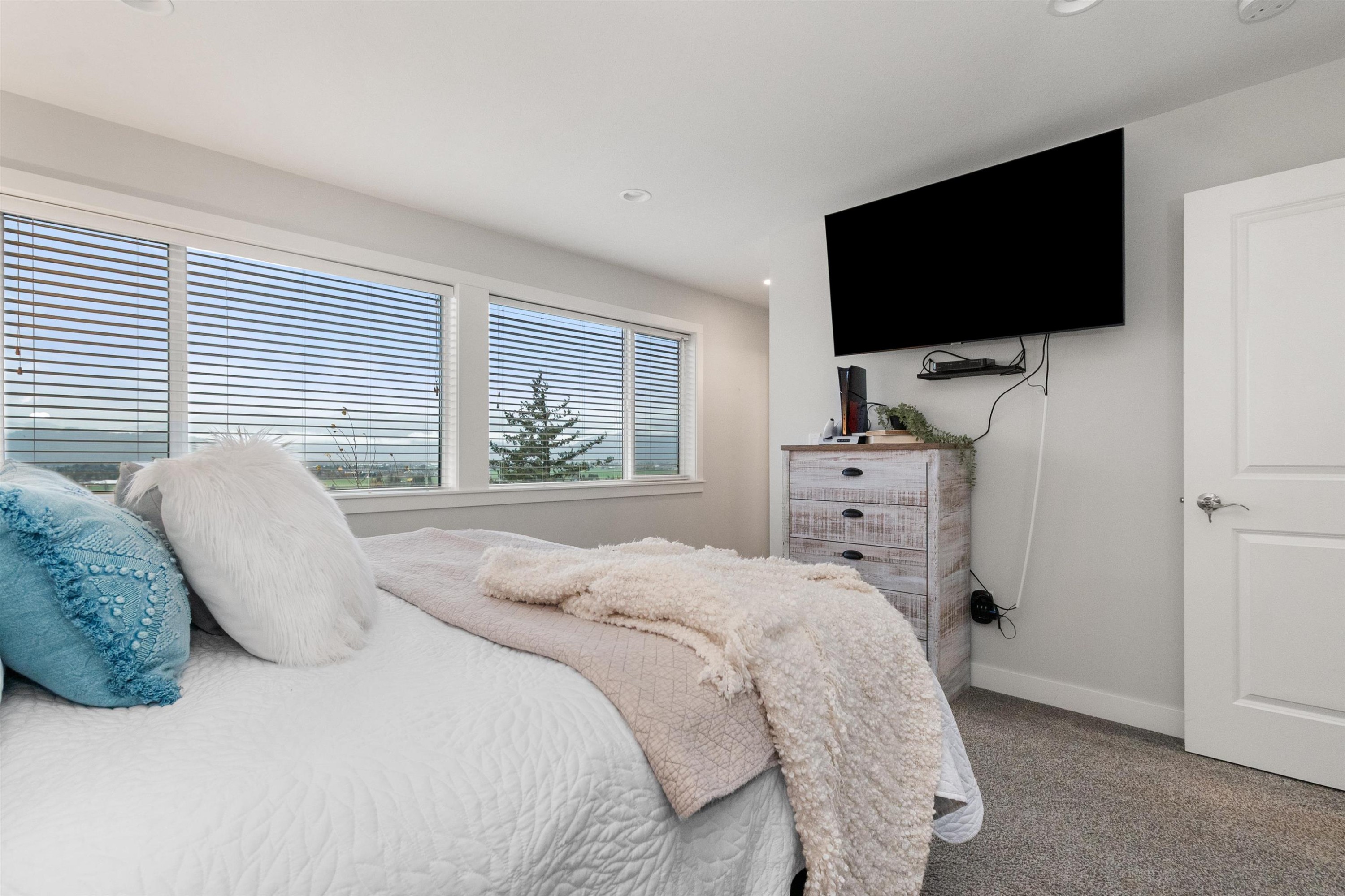 









6262


Rexford

Drive, 22,
Chilliwack,




BC
V2R 6B4

