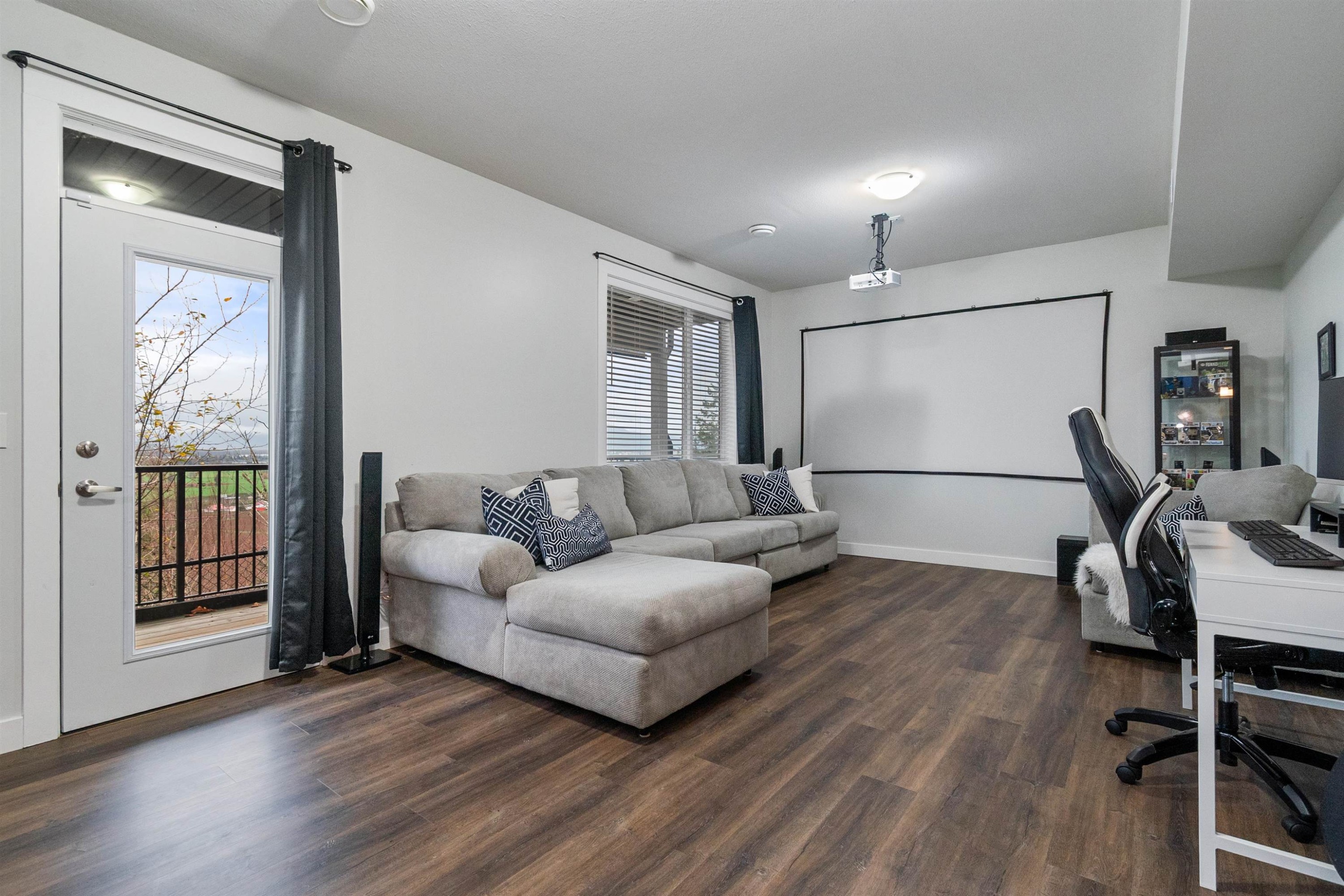 









6262


Rexford

Drive, 22,
Chilliwack,




BC
V2R 6B4

