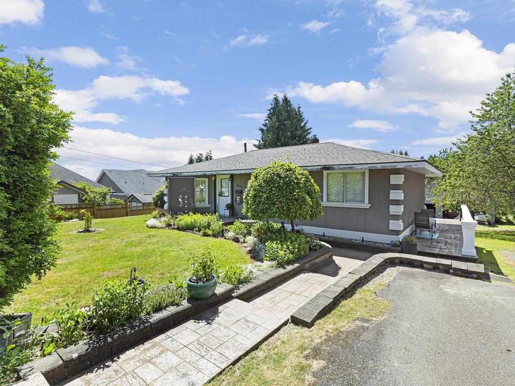 









7679


Peterson

Street,
Mission,




BC
V2V 3L5

