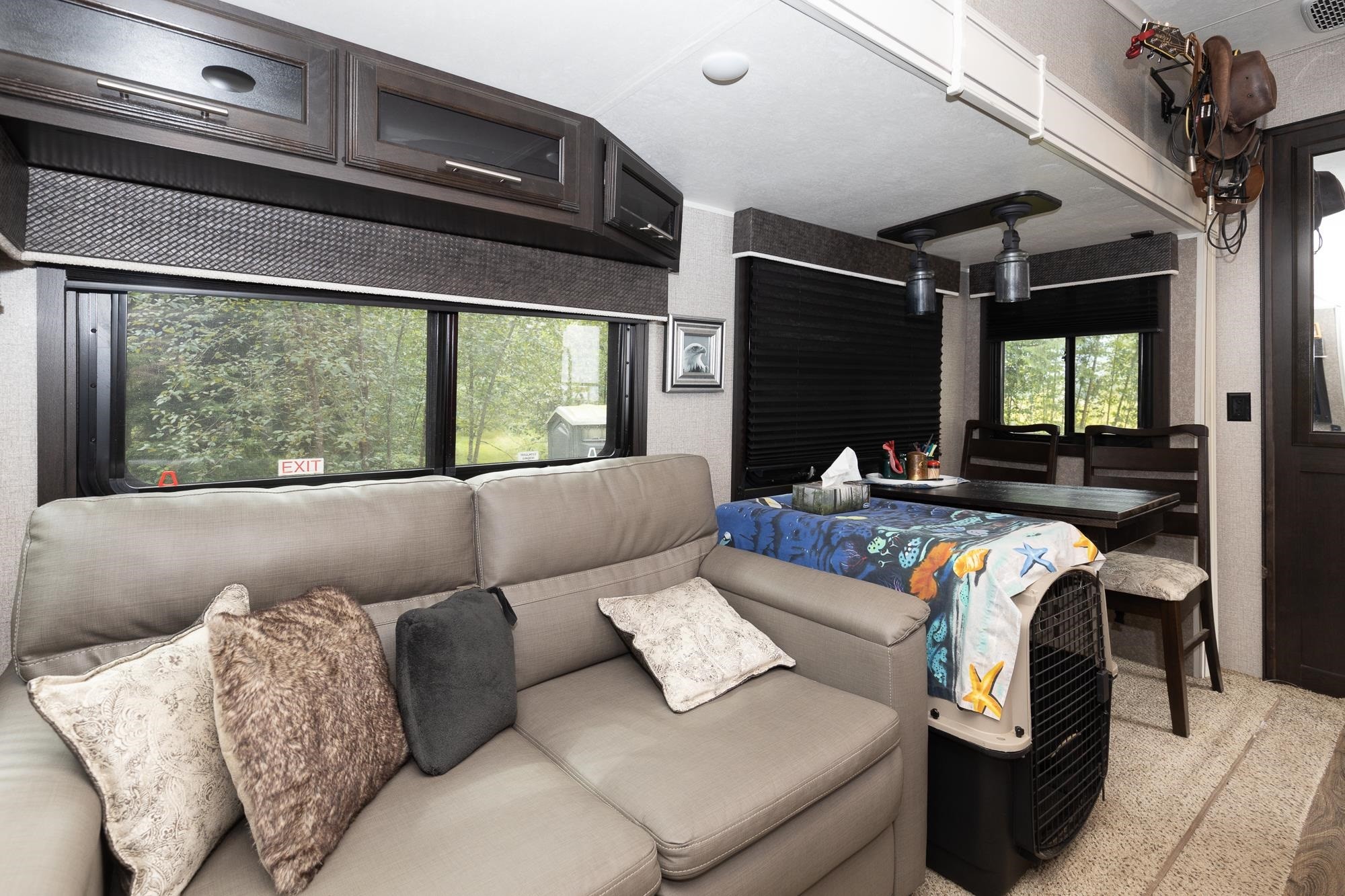 









36111


Ridgeview

Road,
Mission,




BC
V2V 4J1

