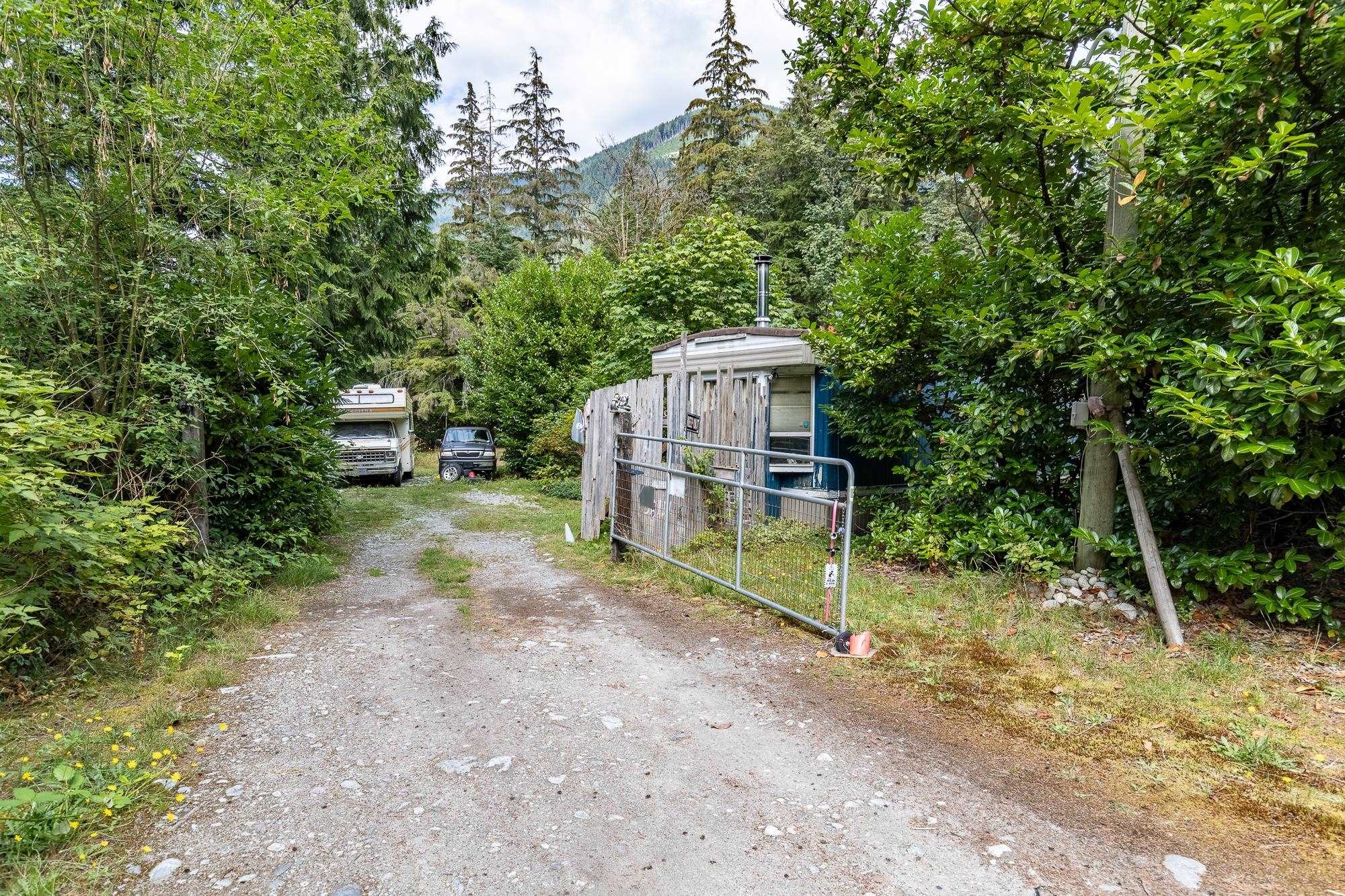 









36111


Ridgeview

Road,
Mission,




BC
V2V 4J1

