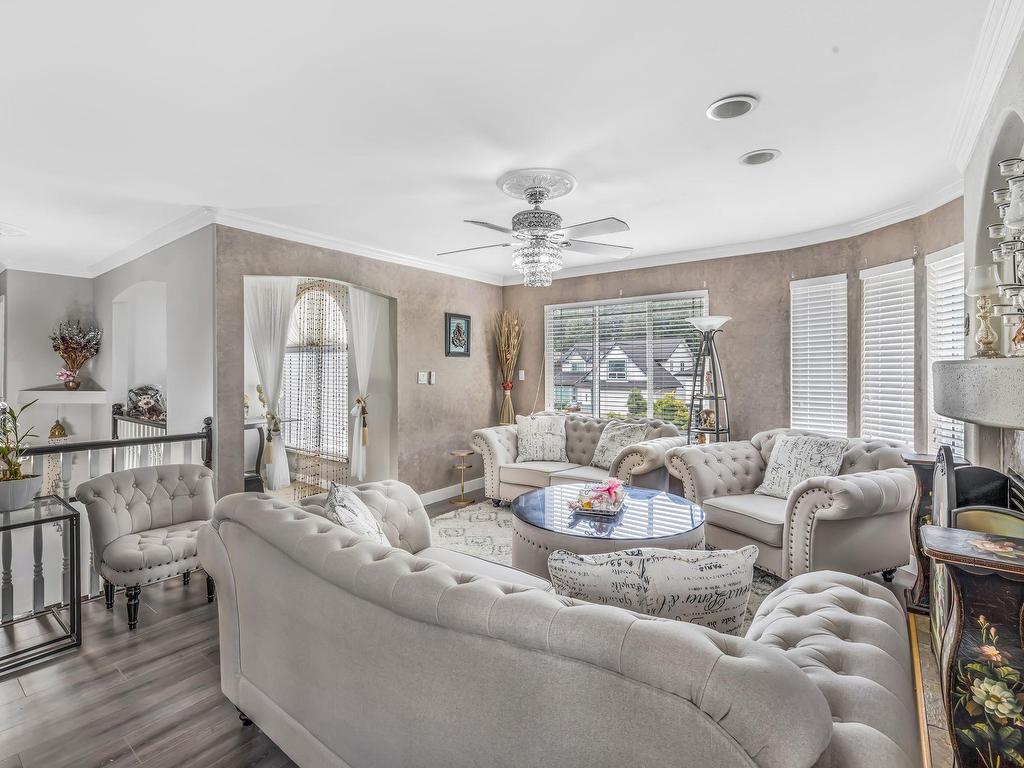 









8351


Miller

Crescent,
Mission,




BC
V2V 6H7

