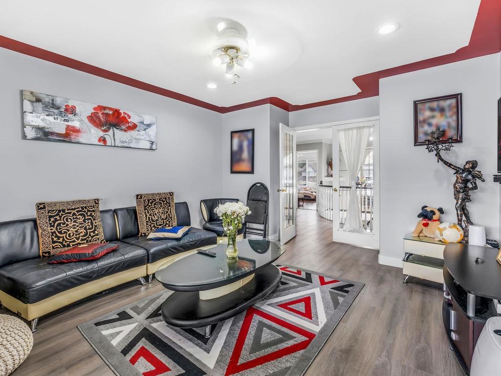 









8351


Miller

Crescent,
Mission,




BC
V2V 6H7


