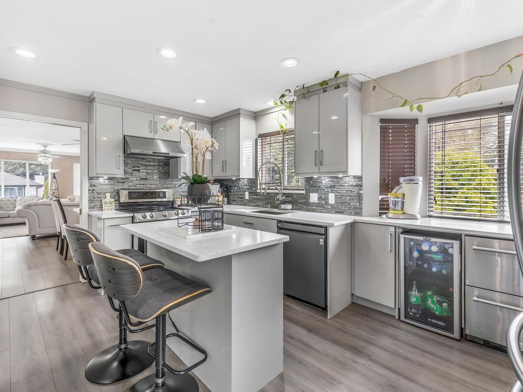 









8351


Miller

Crescent,
Mission,




BC
V2V 6H7

