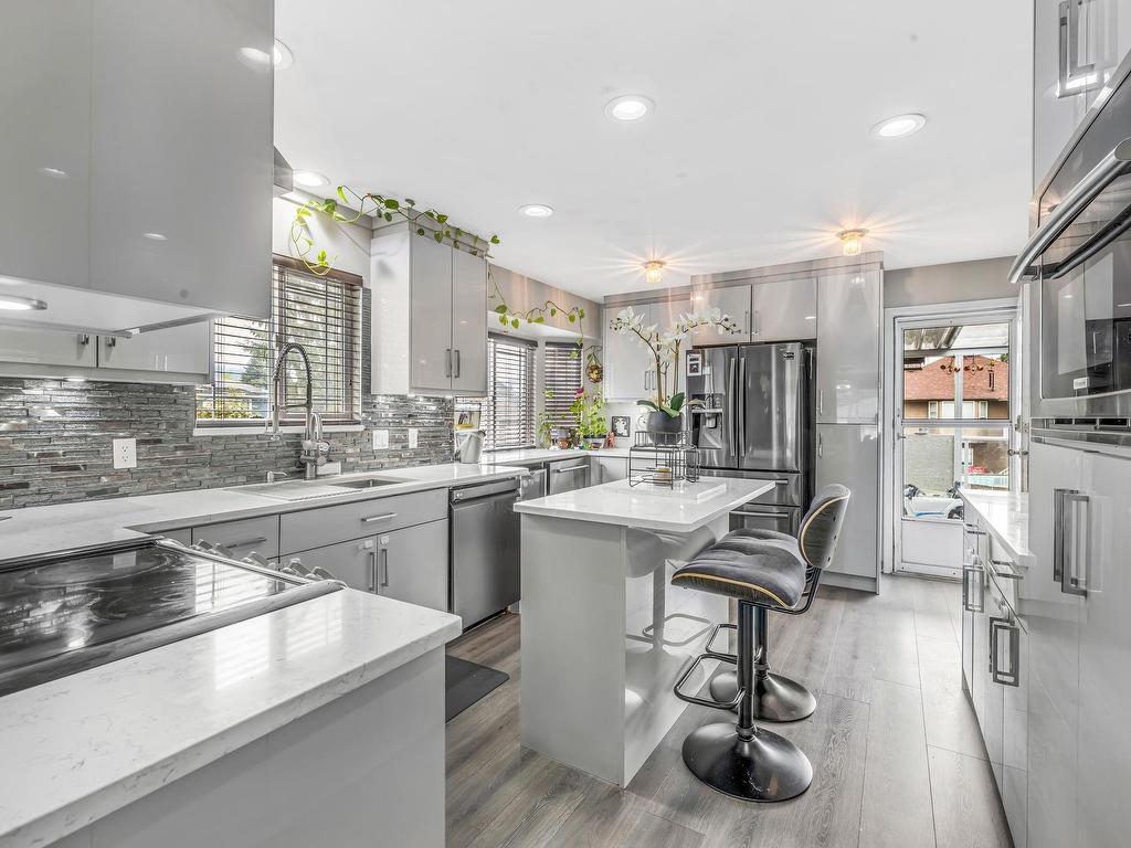 









8351


Miller

Crescent,
Mission,




BC
V2V 6H7

