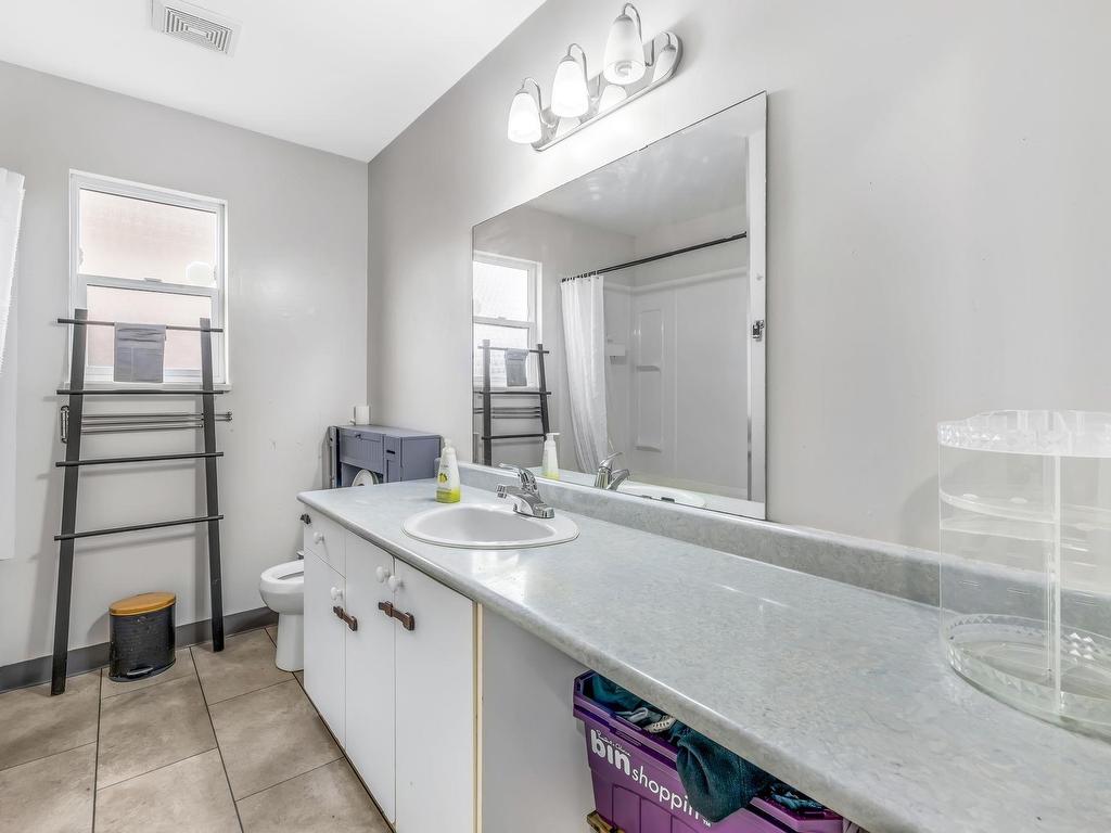 









8351


Miller

Crescent,
Mission,




BC
V2V 6H7

