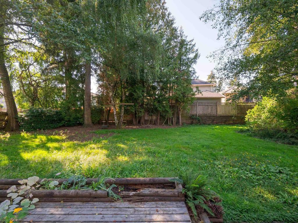 












7929 124 STREET

,
Surrey,




BC
V3W 3X7

