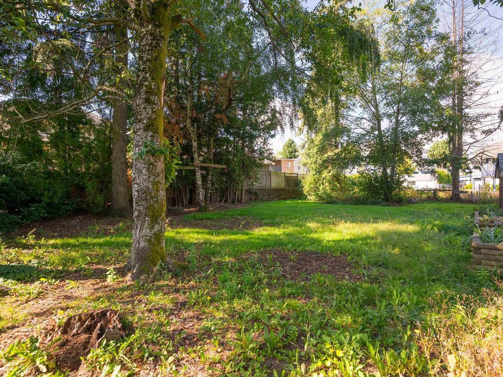 












7929 124 STREET

,
Surrey,




BC
V3W 3X7

