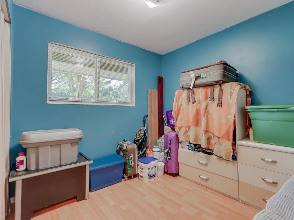 












6467 KING GEORGE BOULEVARD

,
Surrey,




BC
V3W 4Z4

