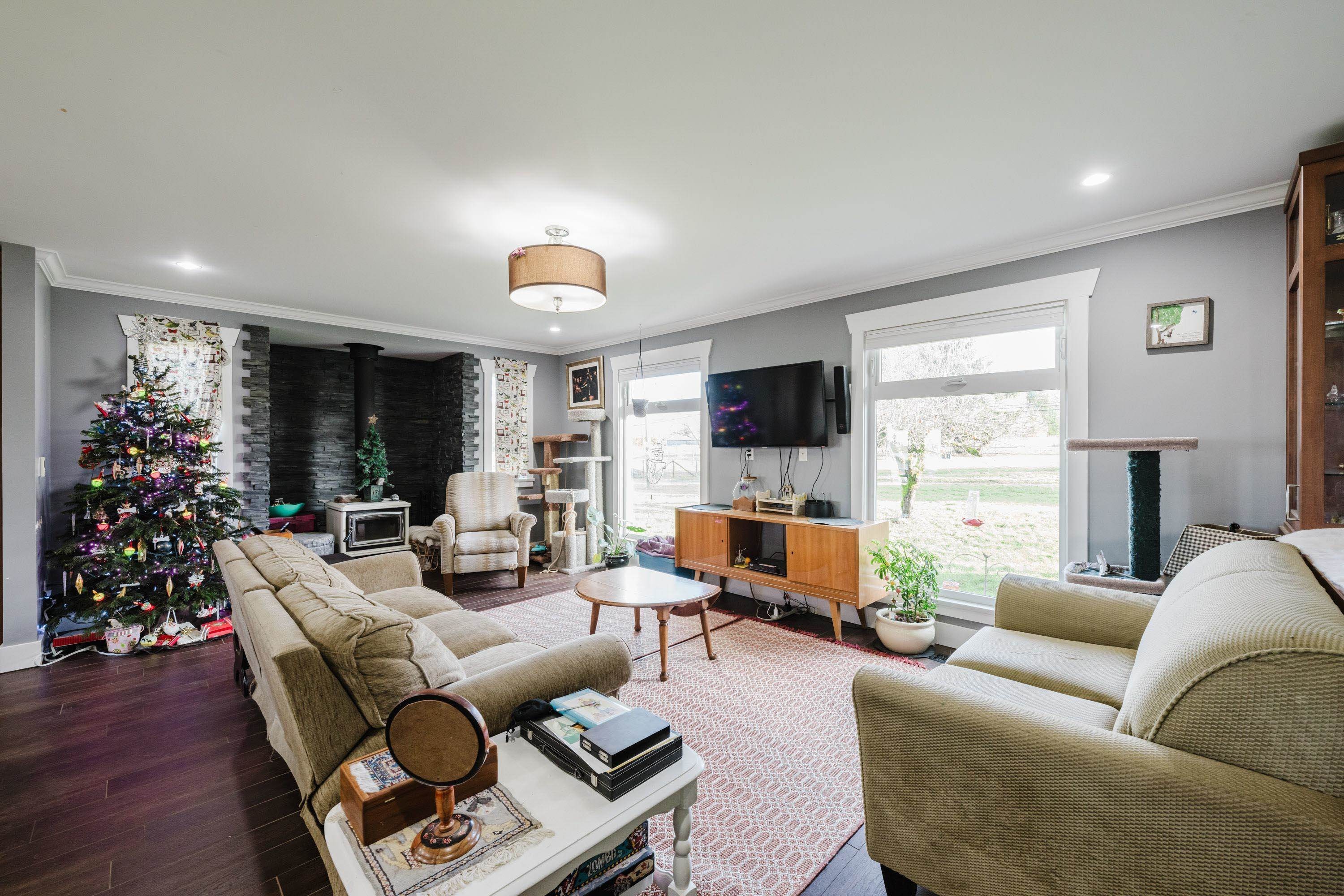 









2623


216

Street,
Langley,




BC
V2Z 1P4

