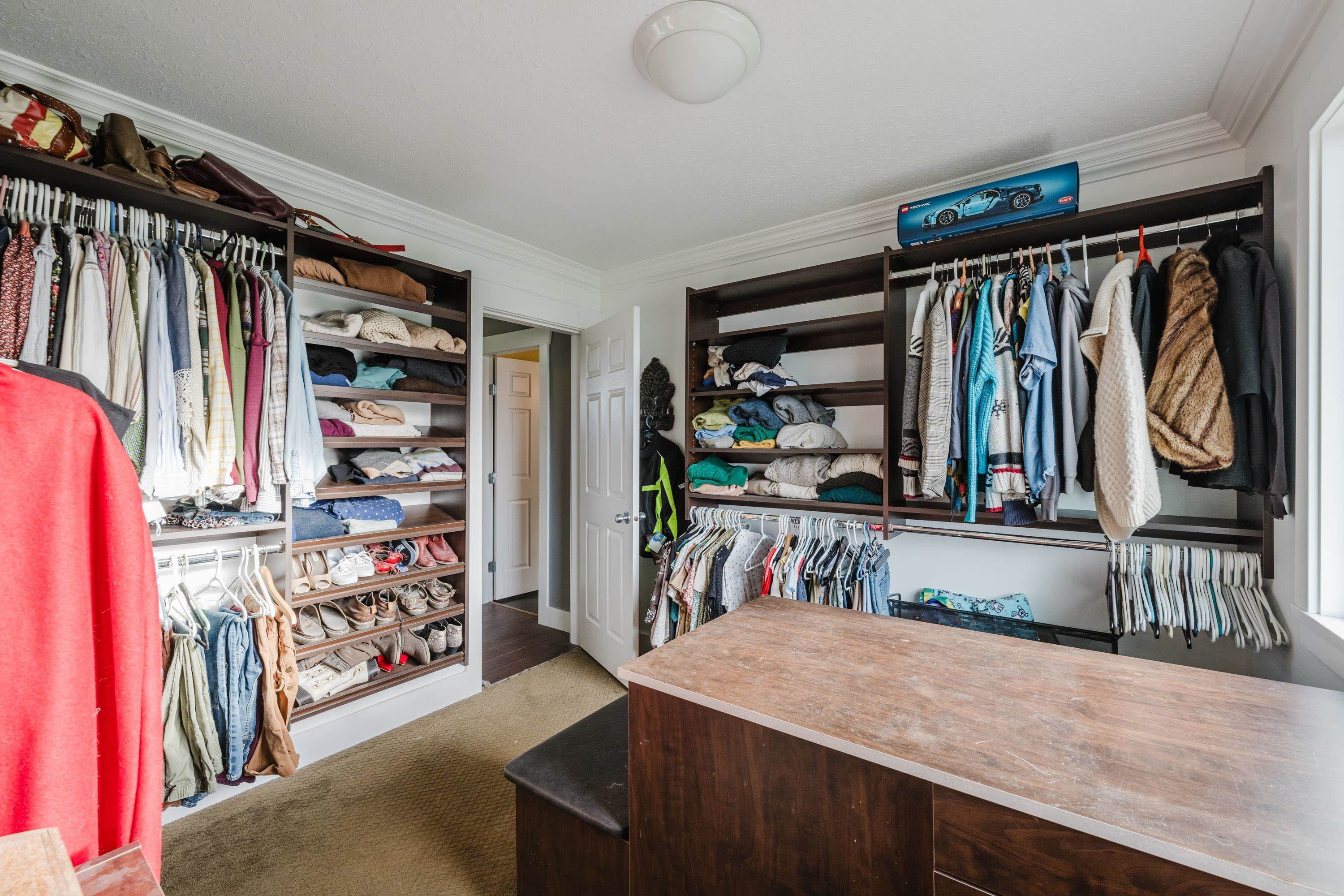 









2623


216

Street,
Langley,




BC
V2Z 1P4

