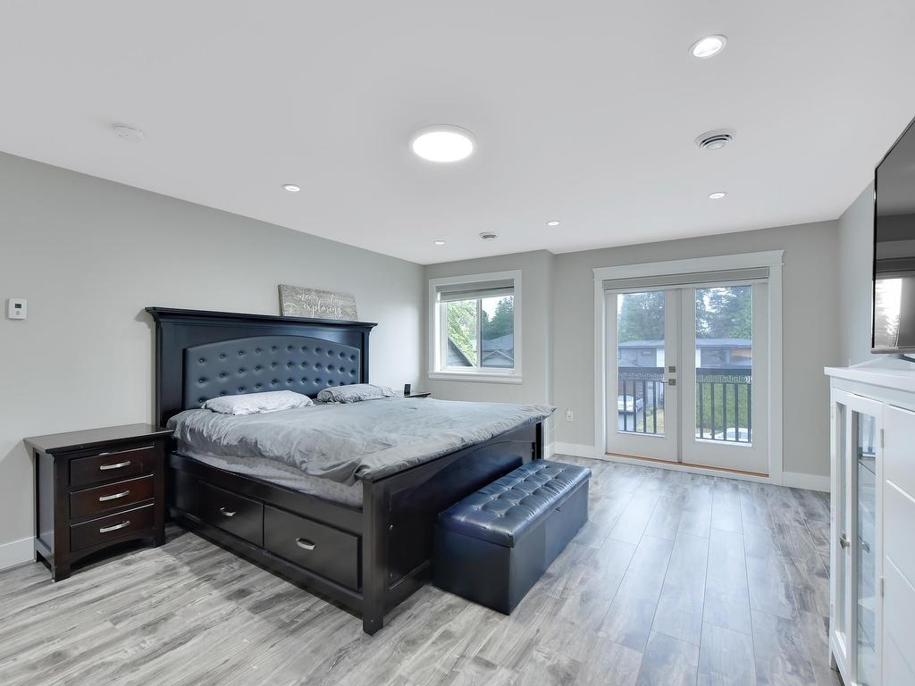 












10266 126 STREET

,
Surrey,




BC
V3V 5E7

