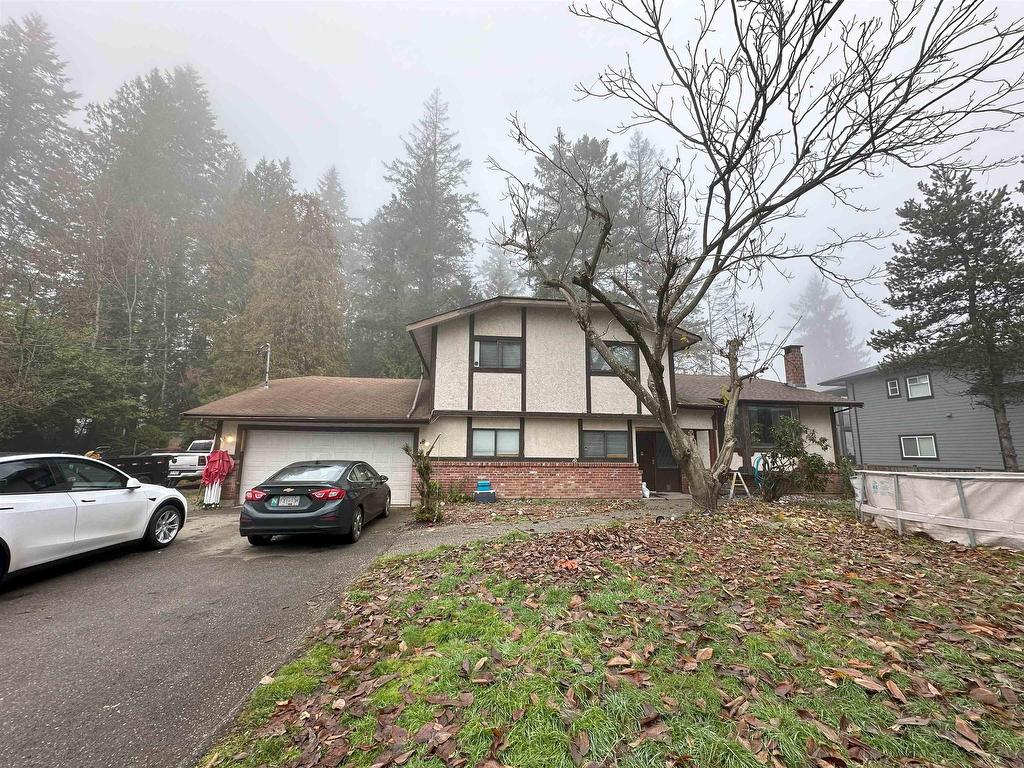 









17723


96

Avenue,
Surrey,




BC
V4N 4A9

