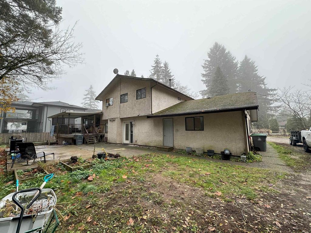 









17723


96

Avenue,
Surrey,




BC
V4N 4A9

