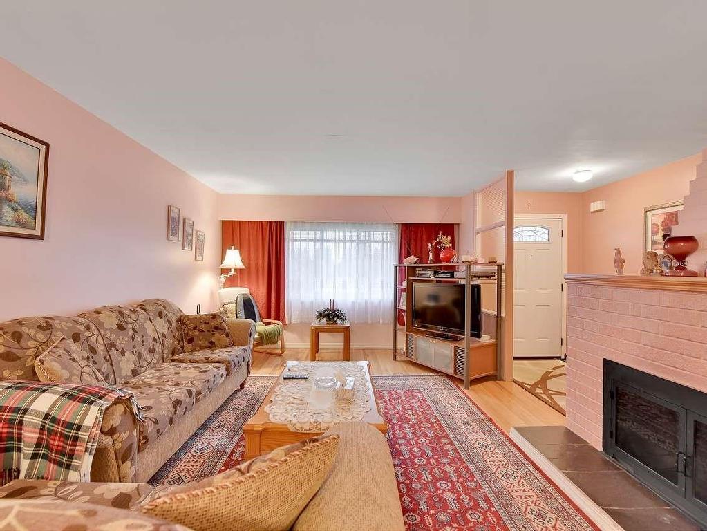 












11102 135A STREET

,
Surrey,




BC
V3R 3A4

