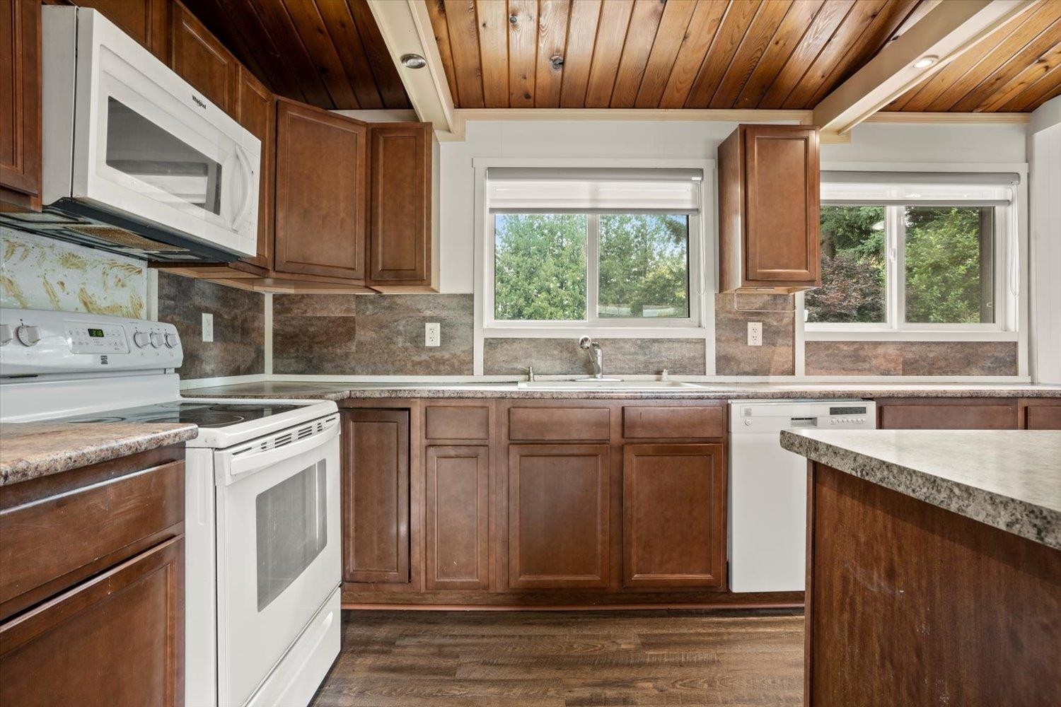 









29554


Duncan

Avenue,
Abbotsford,




BC
V4X 1J4

